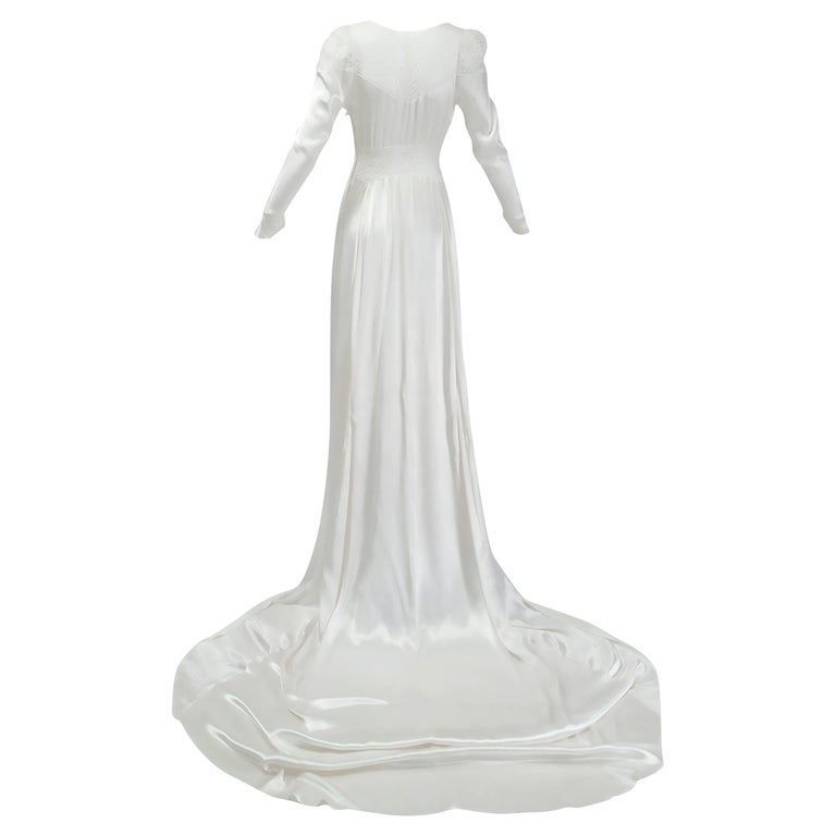 Art Deco Liquid White Satin and Lace Naked Wedding Gown - XS, 1930s For  Sale at 1stDibs