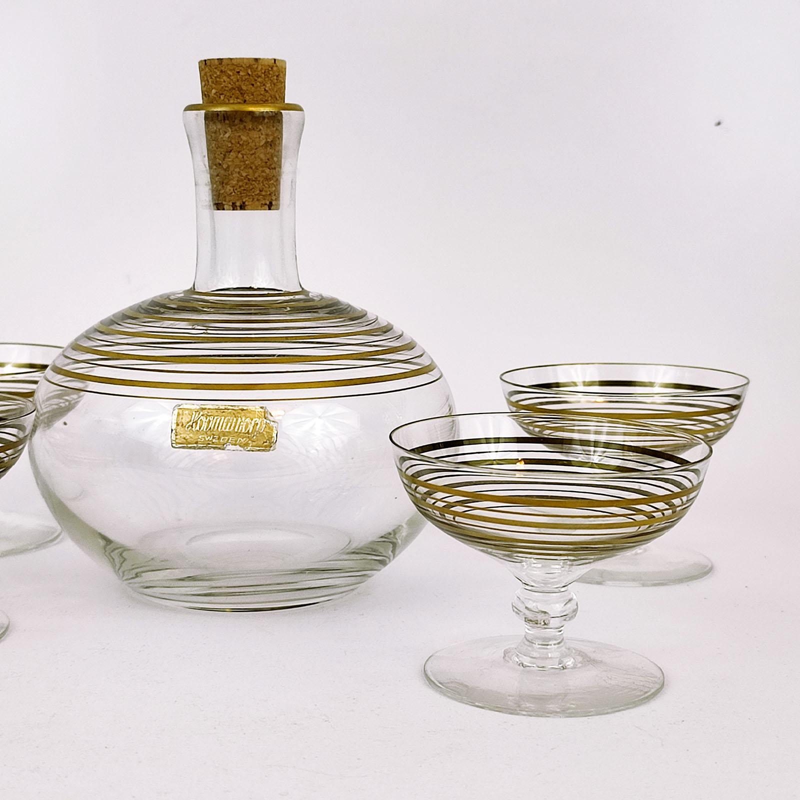 Carafe à liqueur et six verres Art Déco, années 1930 en vente 4
