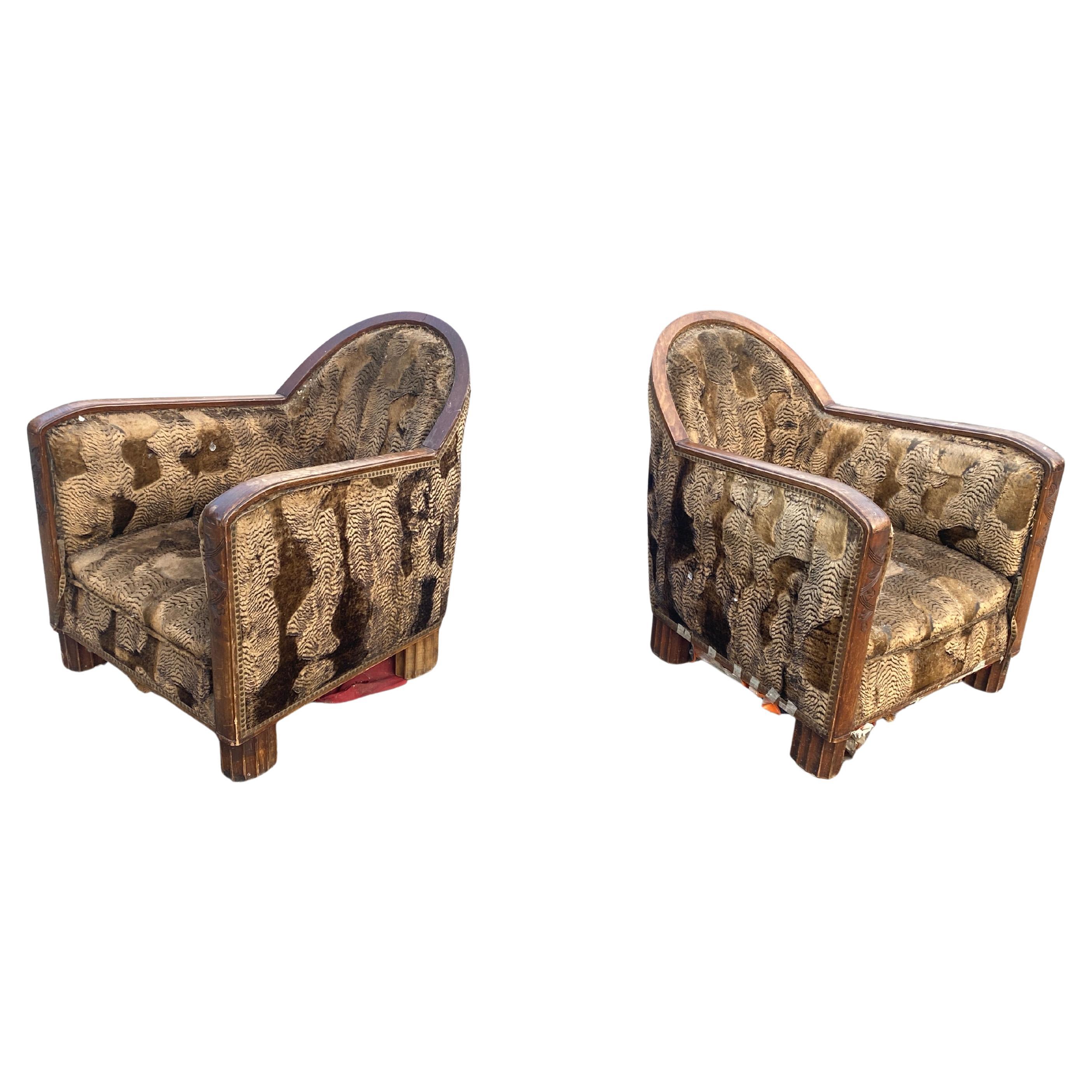 Art Deco living room suite, circa 1930 5 armchairs and a two-seat bench.