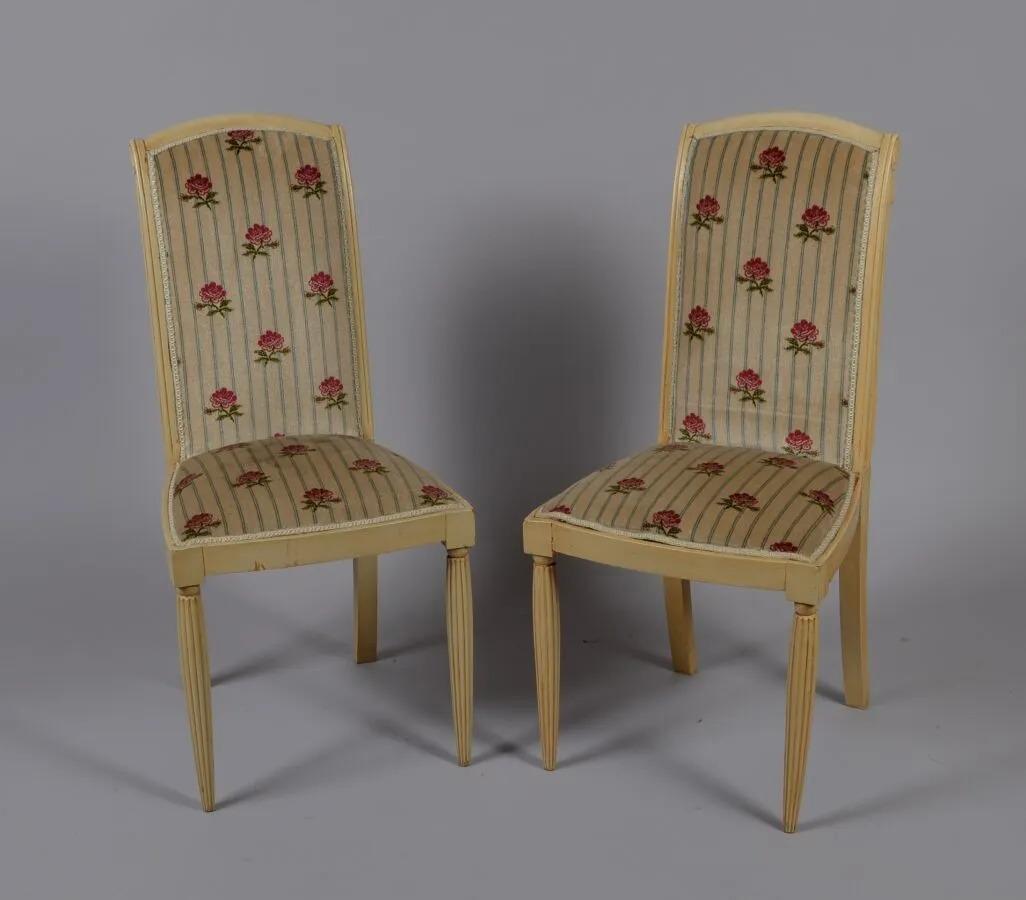 Français suite de salon Art déco, vers 1920/1930 Deux fauteuils, deux chaises et un canapé en vente
