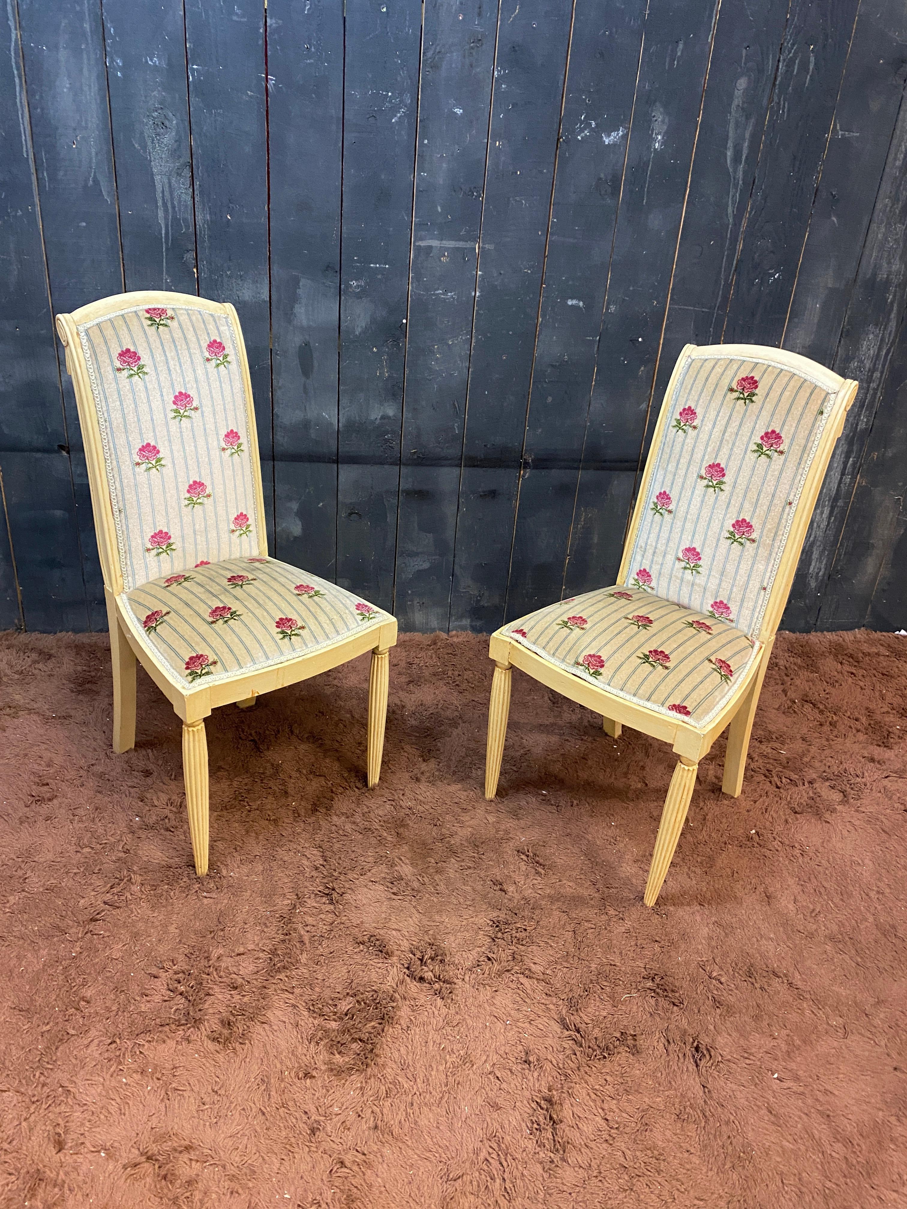 Hêtre suite de salon Art déco, vers 1920/1930 Deux fauteuils, deux chaises et un canapé en vente
