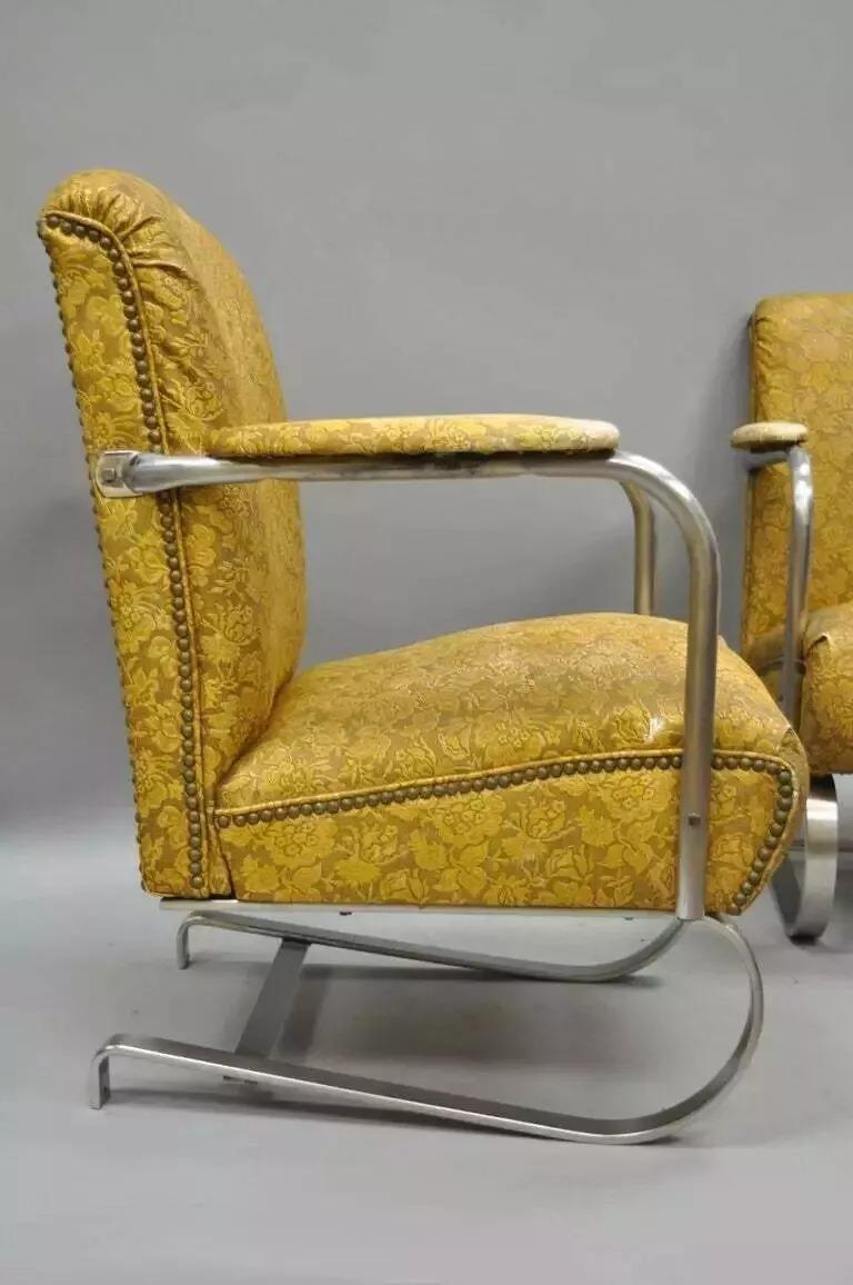 Lloyds Art Deco in stile Kem Weber in acciaio cromato - una coppia in vendita 5
