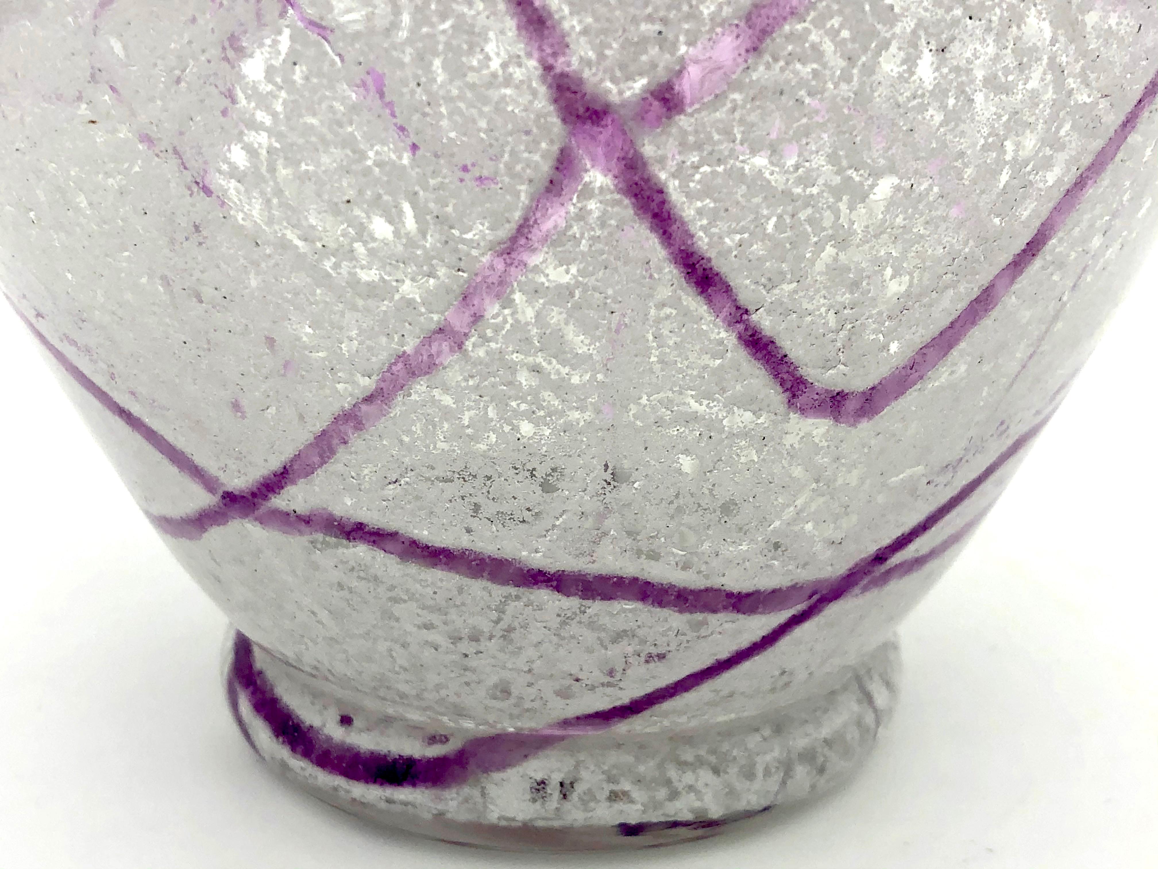 Milieu du XXe siècle Vase en verre Art Déco Loetz des années 1930 en vente
