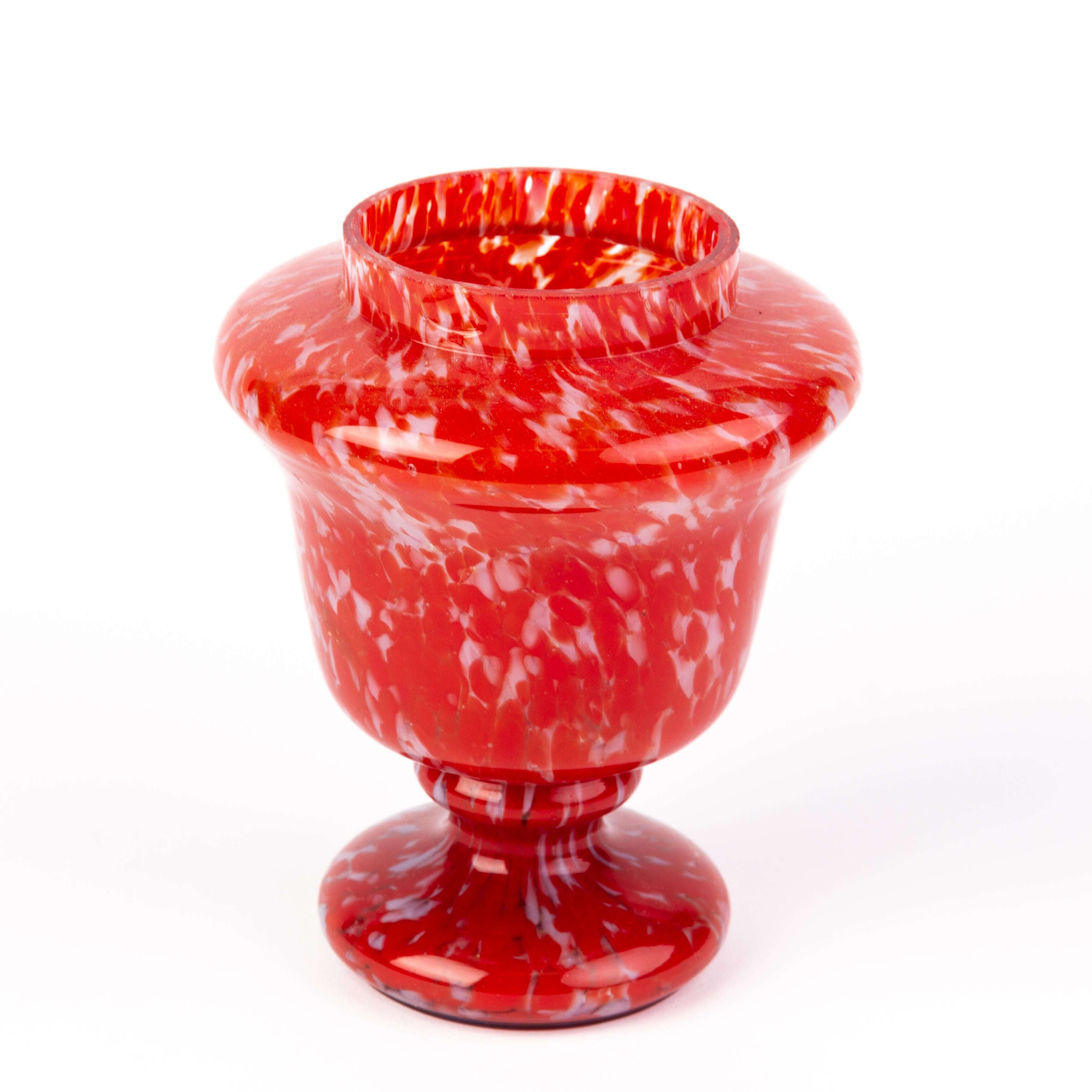 Art Deco Loetz Splatter Glass Vase In Good Condition For Sale In Nottingham, GB