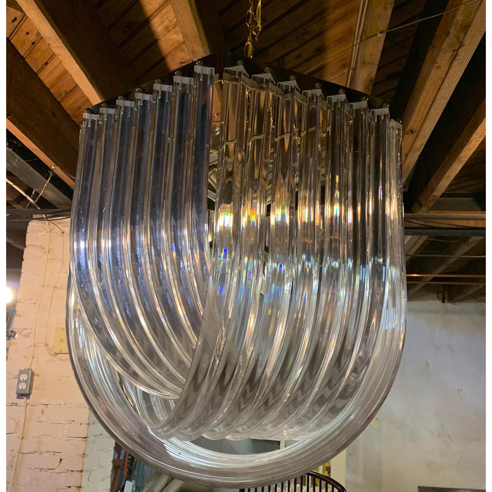 European Art Deco Looped-Acrylic Chandelier, 1970's Eichholtz Hyeres
