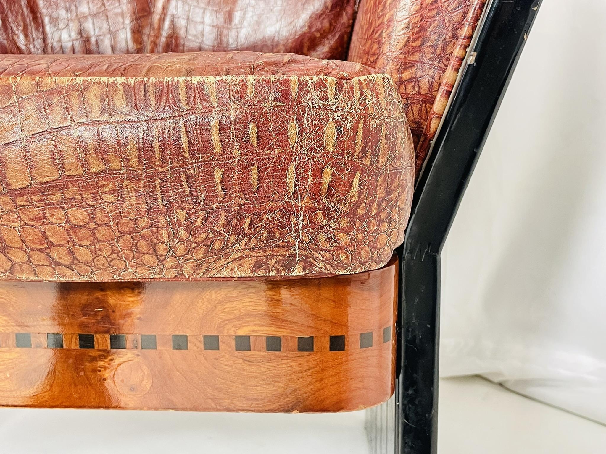 Art Deco Lounge Chair in Burlwood & Leather, France 1940's For Sale 3