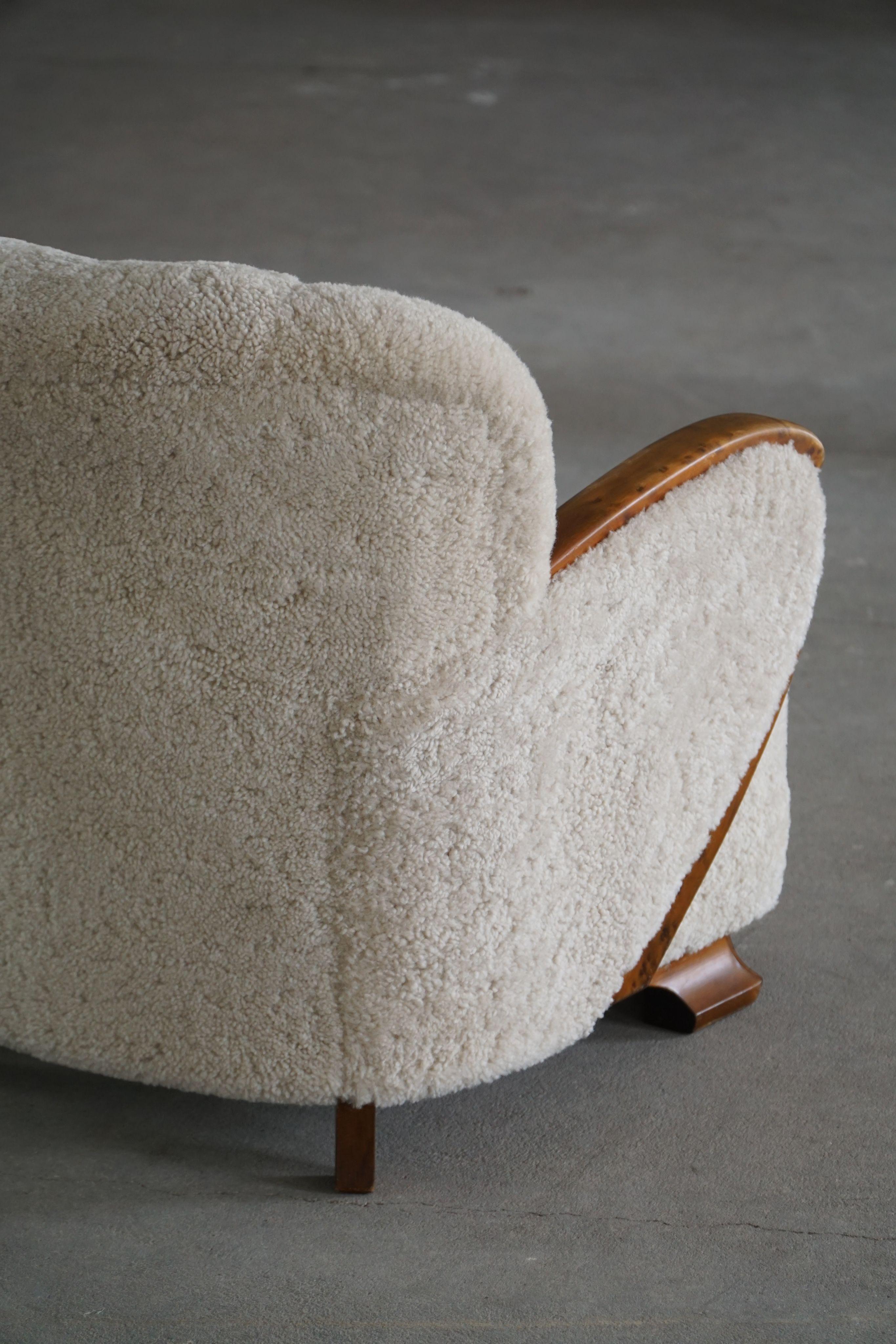 Art Deco Lounge Chair in Lambswool & Birch, Danish Cabinetmaker, 1930s For Sale 4