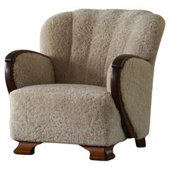 Lounge Chairs