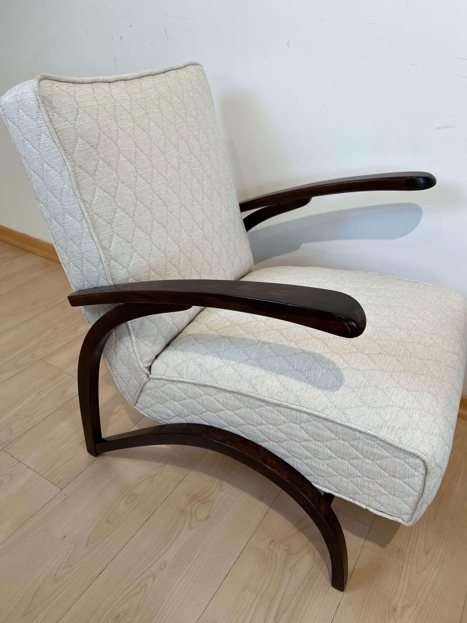 Pair of Art Deco Lounge Chairs by J. Halabala, Czech Republic circa 1930 For Sale 5