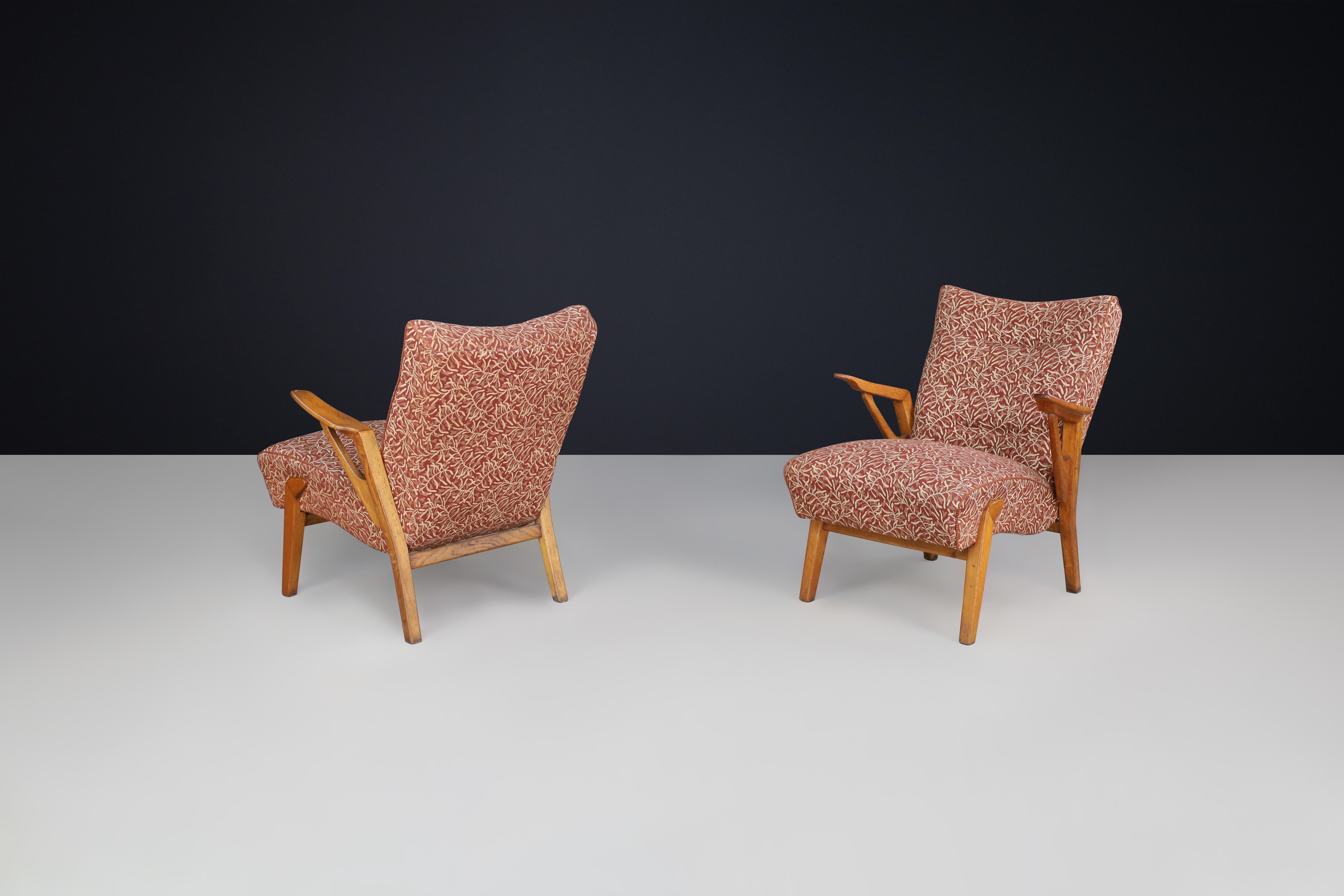 Art Deco lounge chairs in Oak and Original Upholstery By Antonin Kybal, CZ 1930s For Sale 2