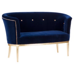 Canapé Loveseat Lisboa Art Déco bleu velours feuille d'or fait à la main Portugal Greenapple