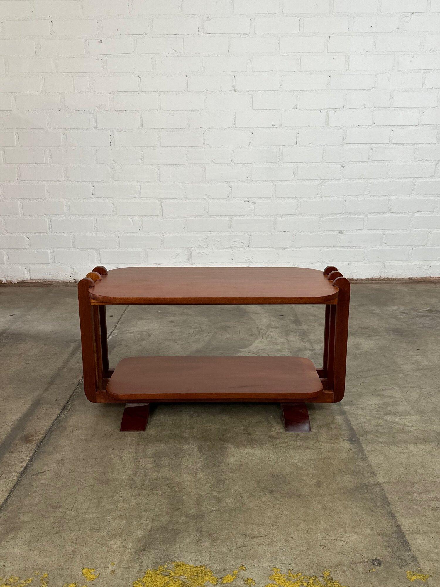 W33 D12 H16.5

Fully restored low solid mahogany side table. Item sound and sturdy. Item has been clear coated and show natural hue variations in grain.
