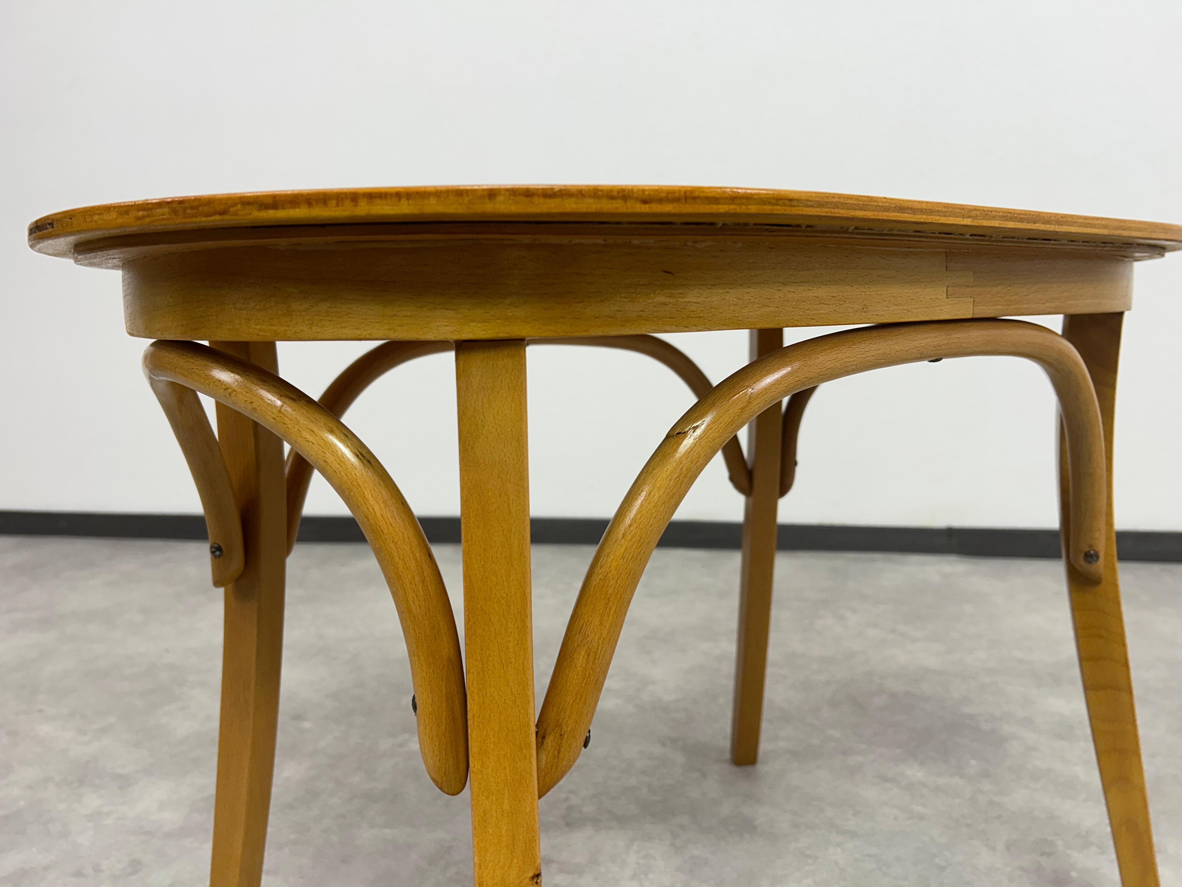 Hêtre Table basse Art déco de Thonet Debrecen en vente