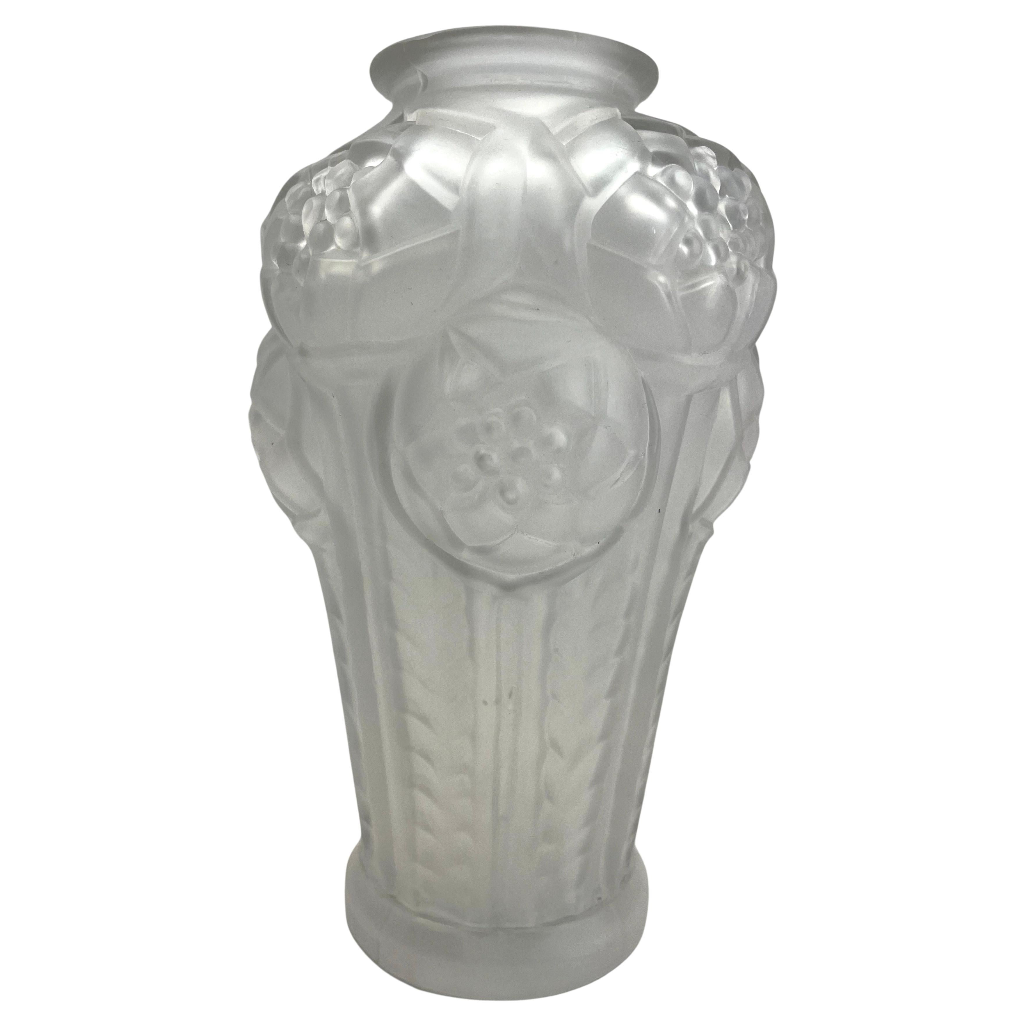  Art Deco Luminax Vase in  Frosted Opaline Glass Stylized Flower Relief France For Sale 1