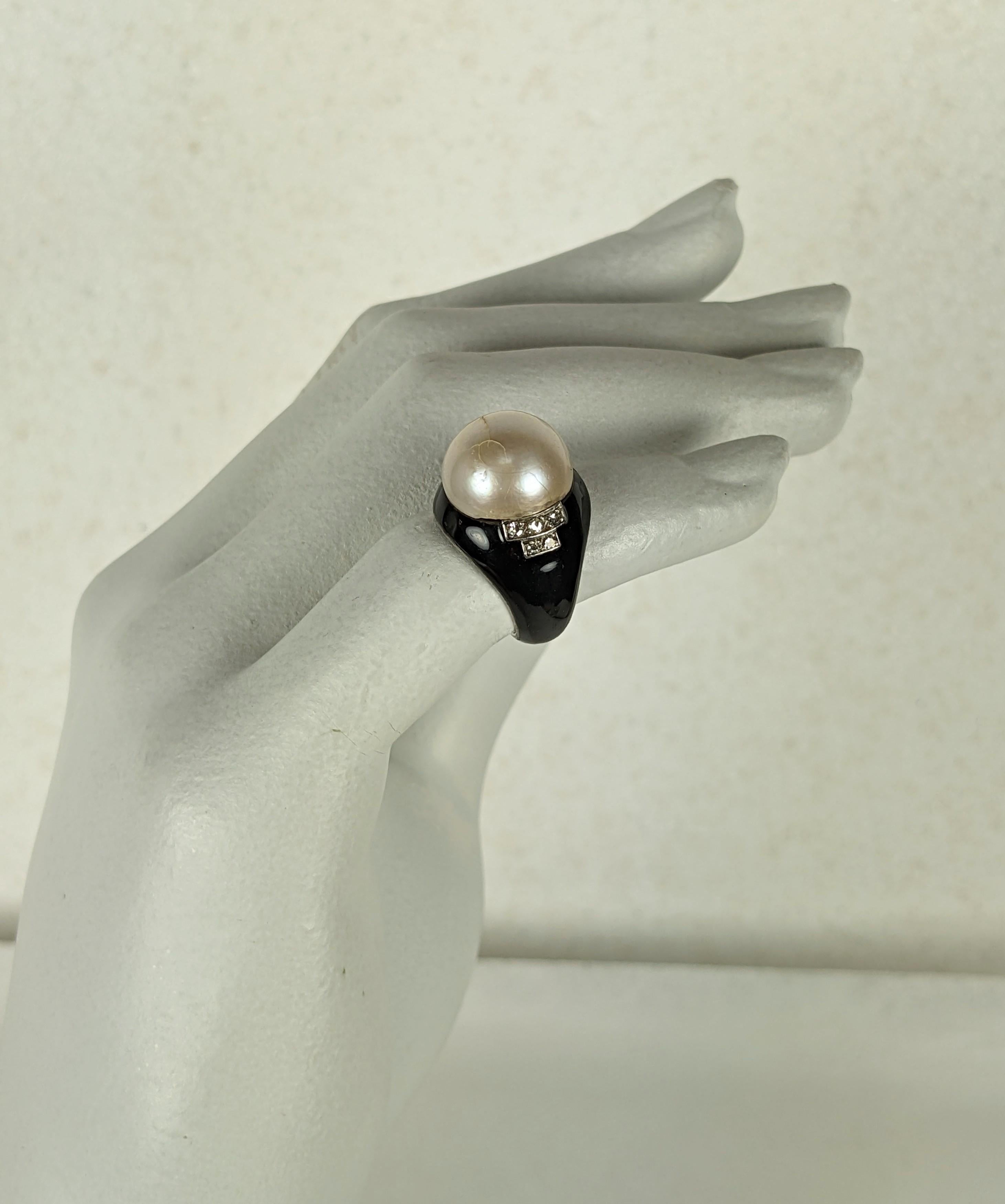 Art Deco Mabe Pearl, Enamel and Diamond Ring, Attributed Boivin For Sale 6