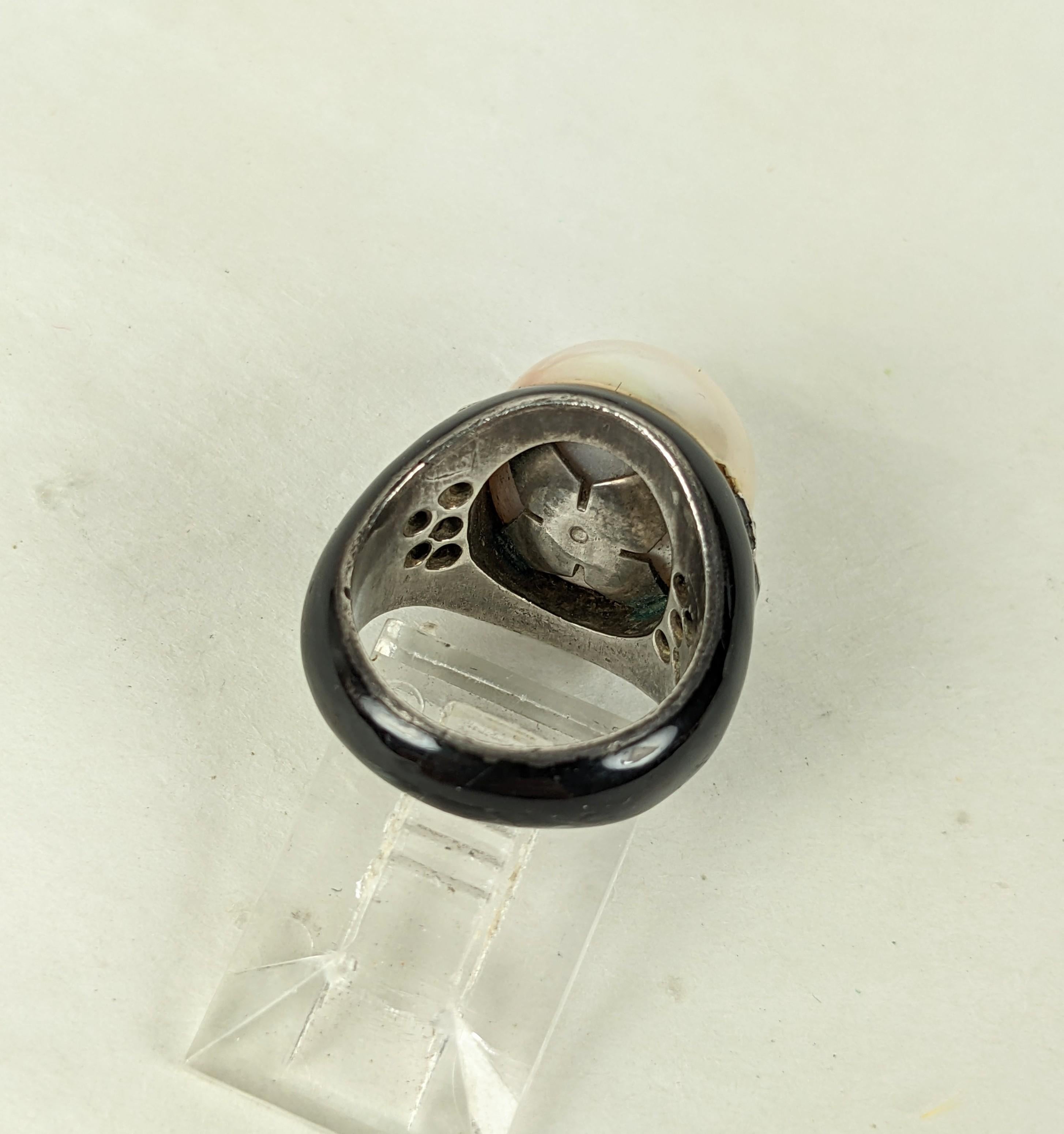 Art-Déco-Ring aus Mabe-Perlen, Emaille und Diamanten, Boivin zugeschrieben im Angebot 1