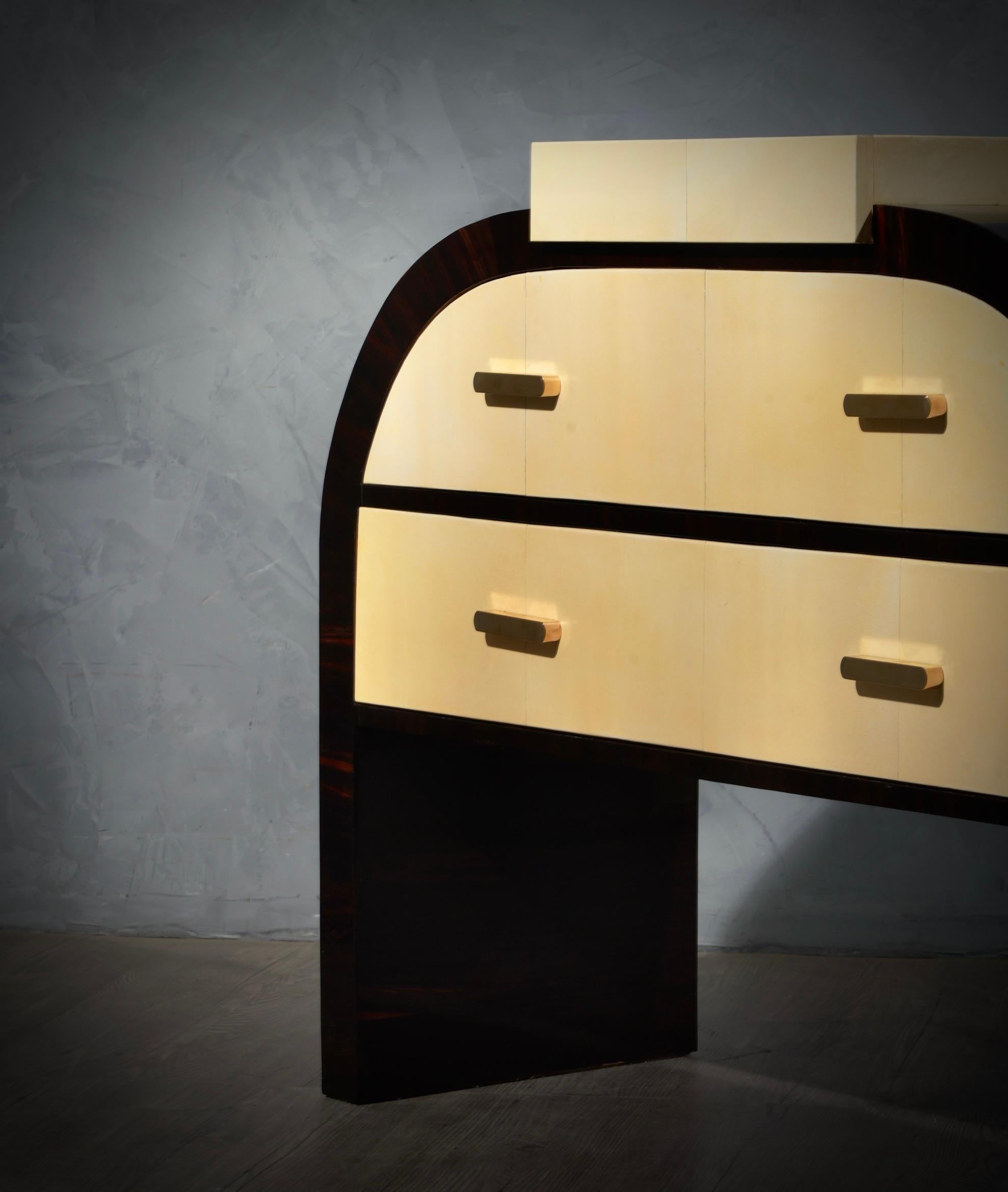 Art Deco Walnut and Goat Skin Italian Commode and Chests of Drawers, 1930 For Sale 6