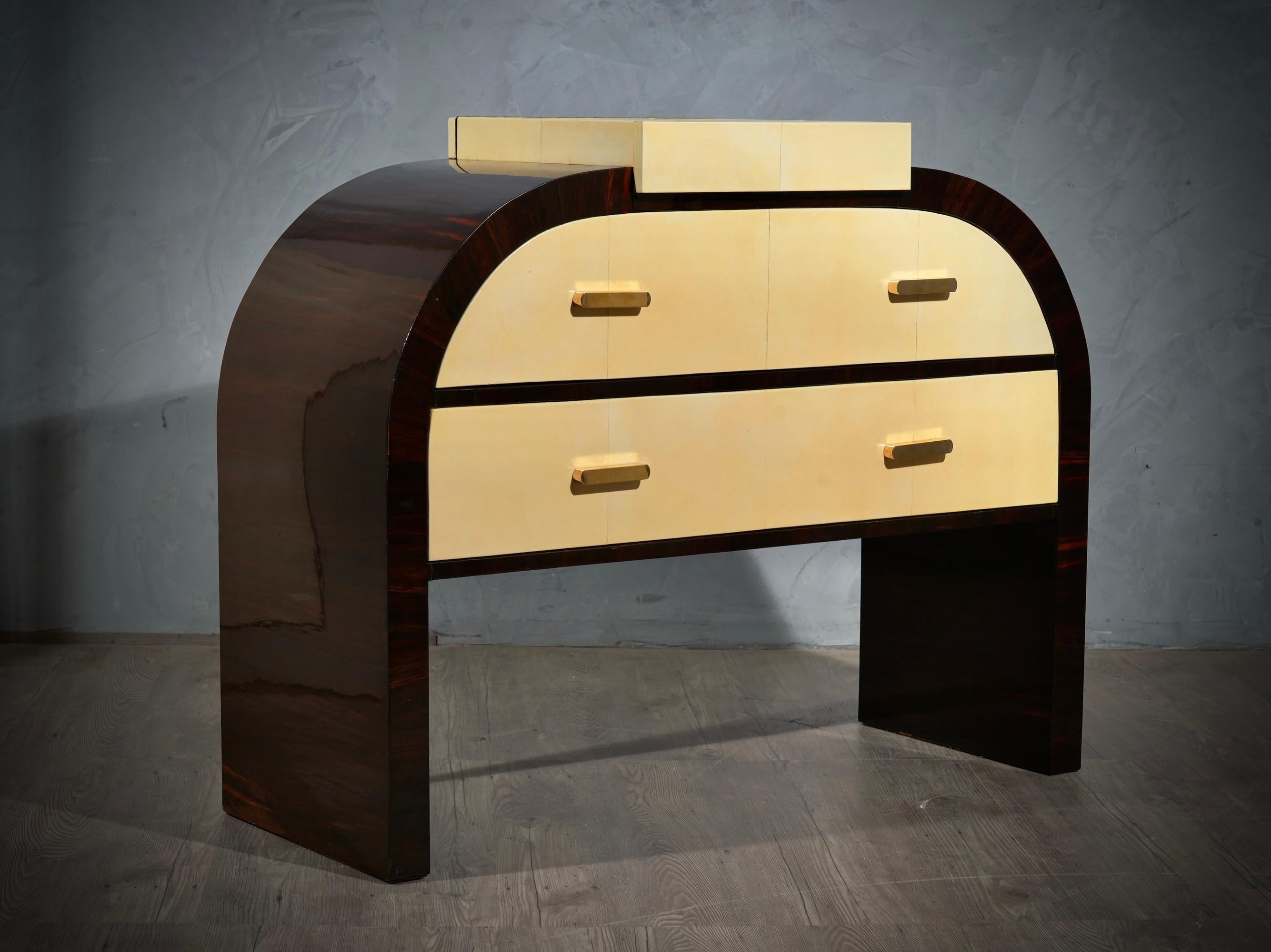 Art Deco Walnut and Goat Skin Italian Commode and Chests of Drawers, 1930 For Sale 3