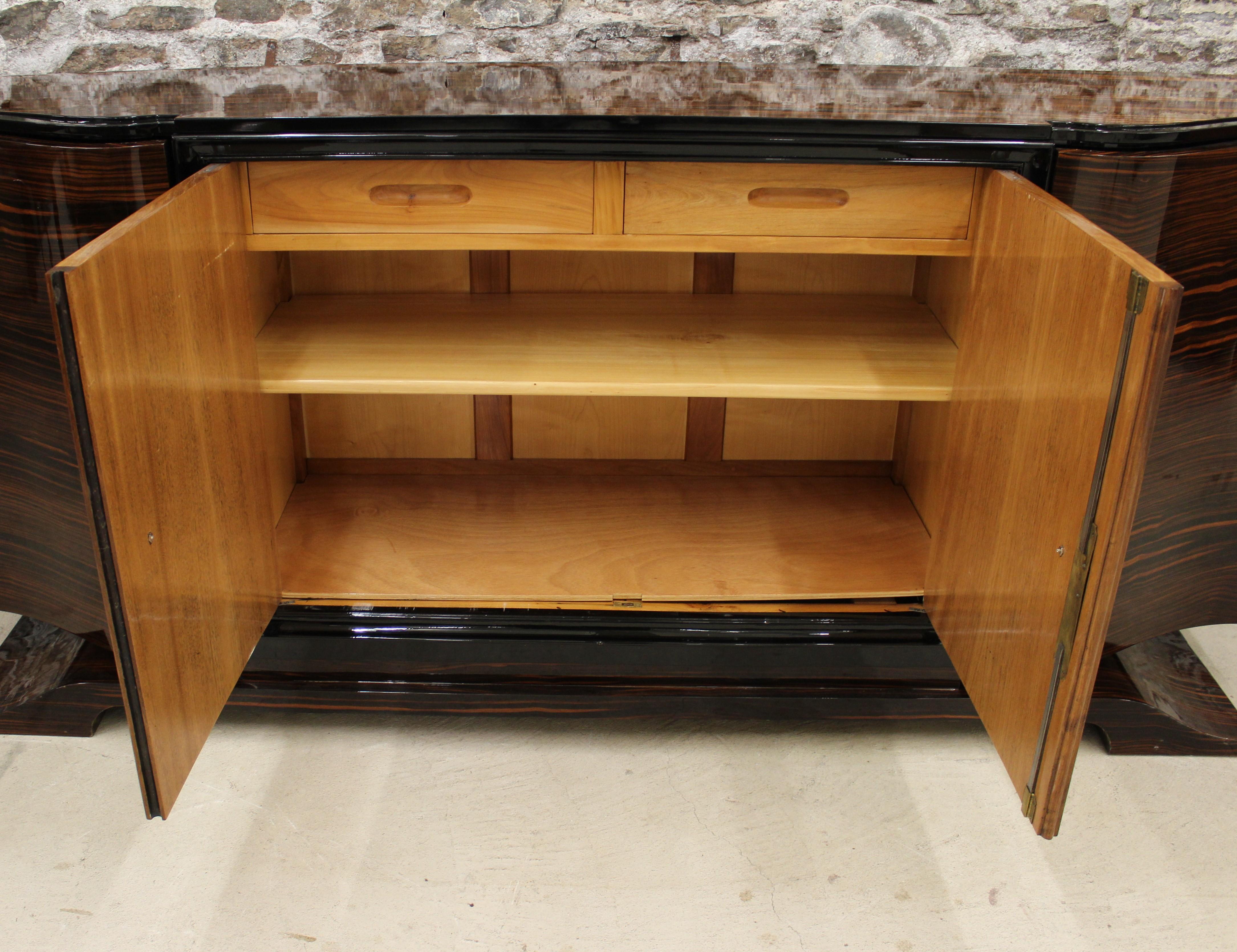 Art Deco Macassar Ebony Credenza in the Manner of Émile-Jacques Ruhlmann 5