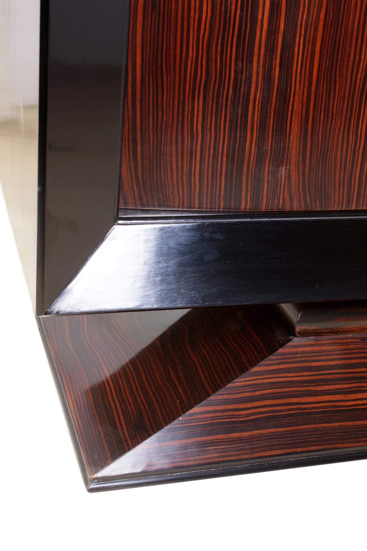 Mid-20th Century Art Deco Macassar Ebony Sideboard, circa 1930