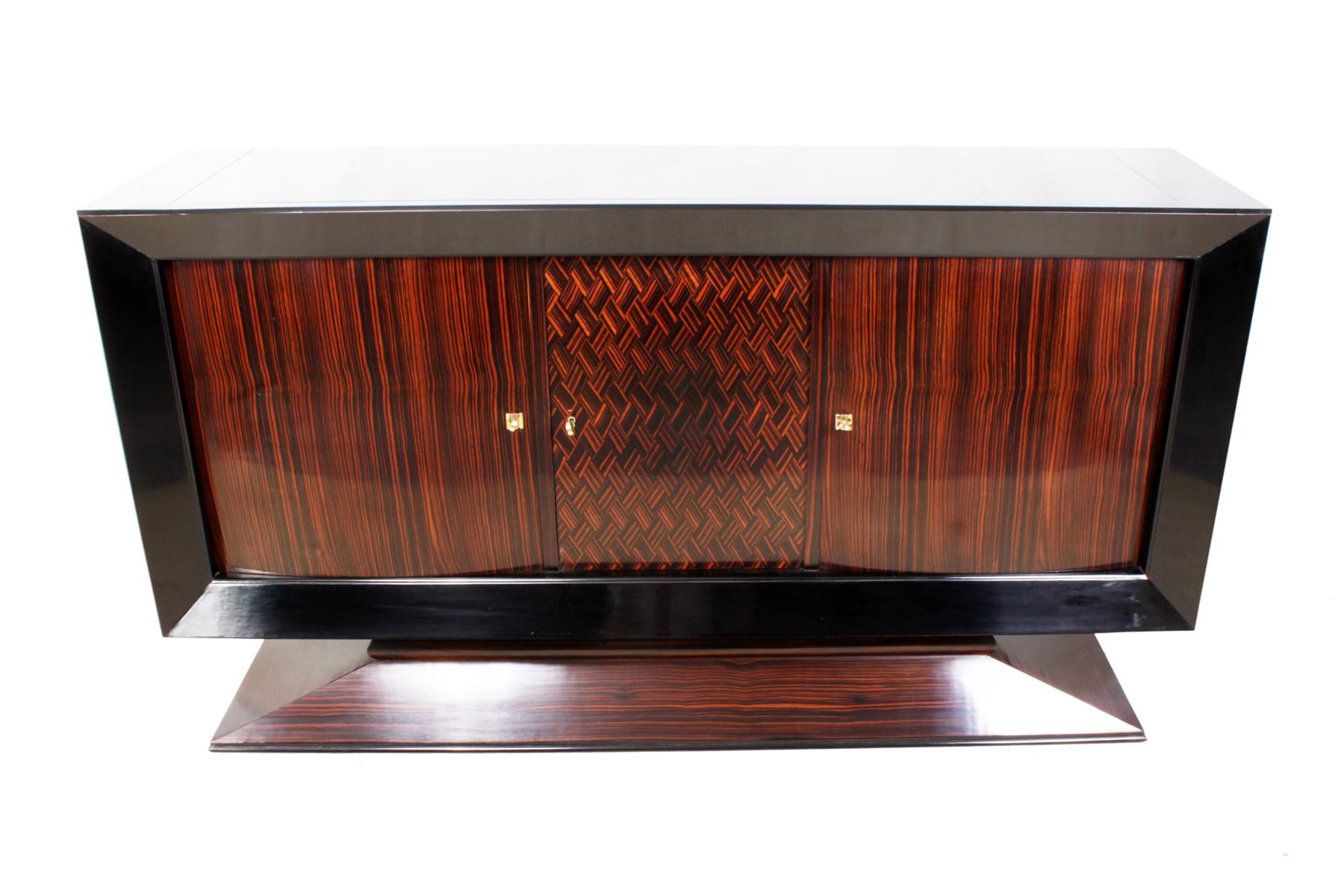 Art Deco Macassar Ebony Sideboard, circa 1930 2