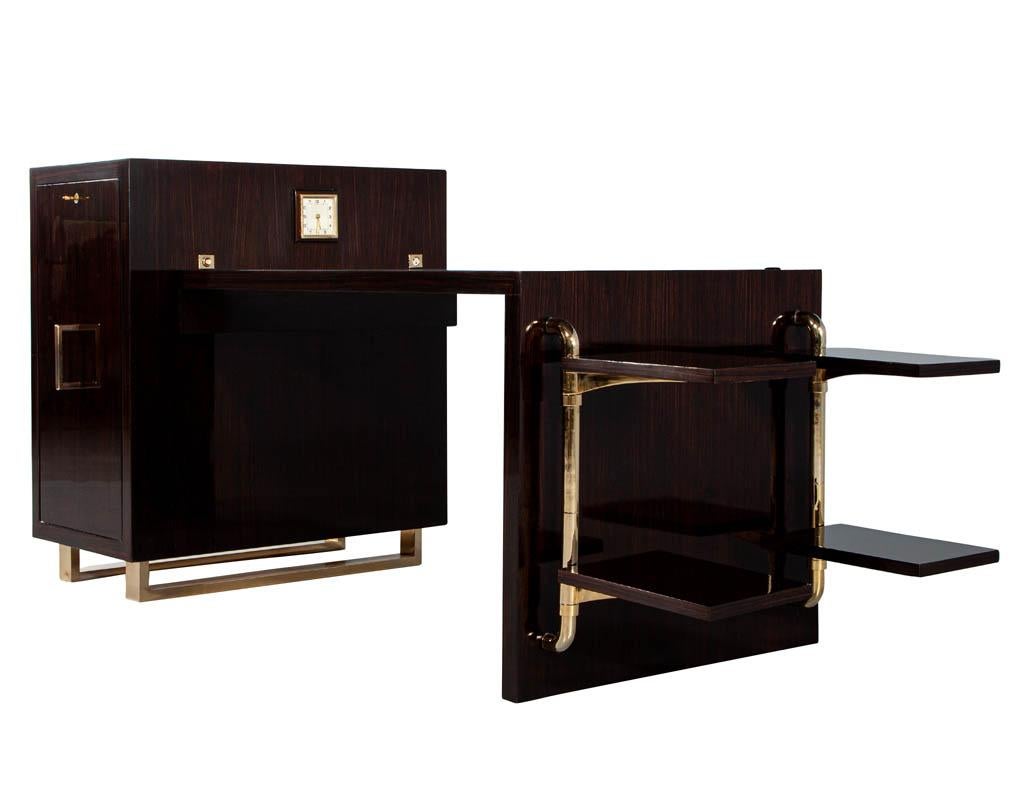 Art Deco Makassar-Schreibtisch (Metall) im Angebot