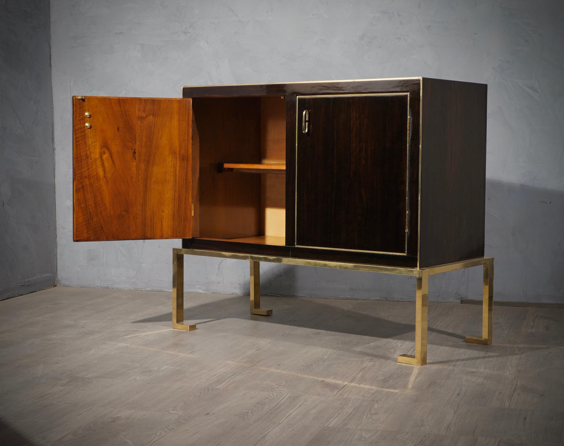 Mid-20th Century Art Deco Macassar Wood and Brass Italian Sideboard, 1940 For Sale