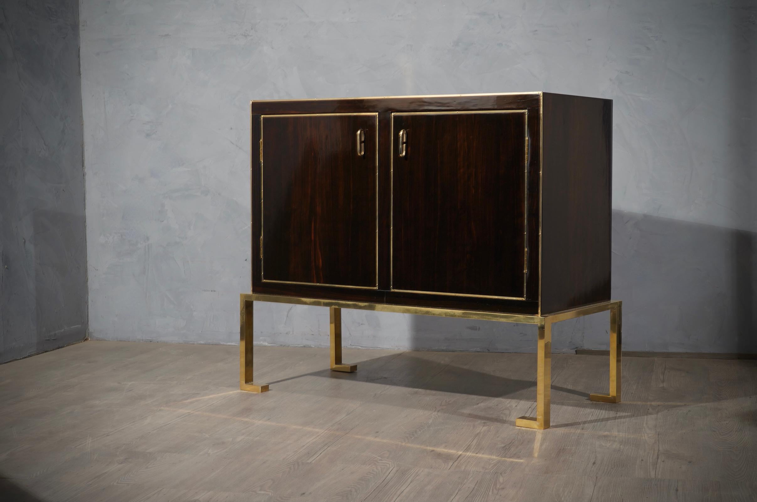 Art Deco Macassar Wood and Brass Italian Sideboard, 1940 For Sale 3