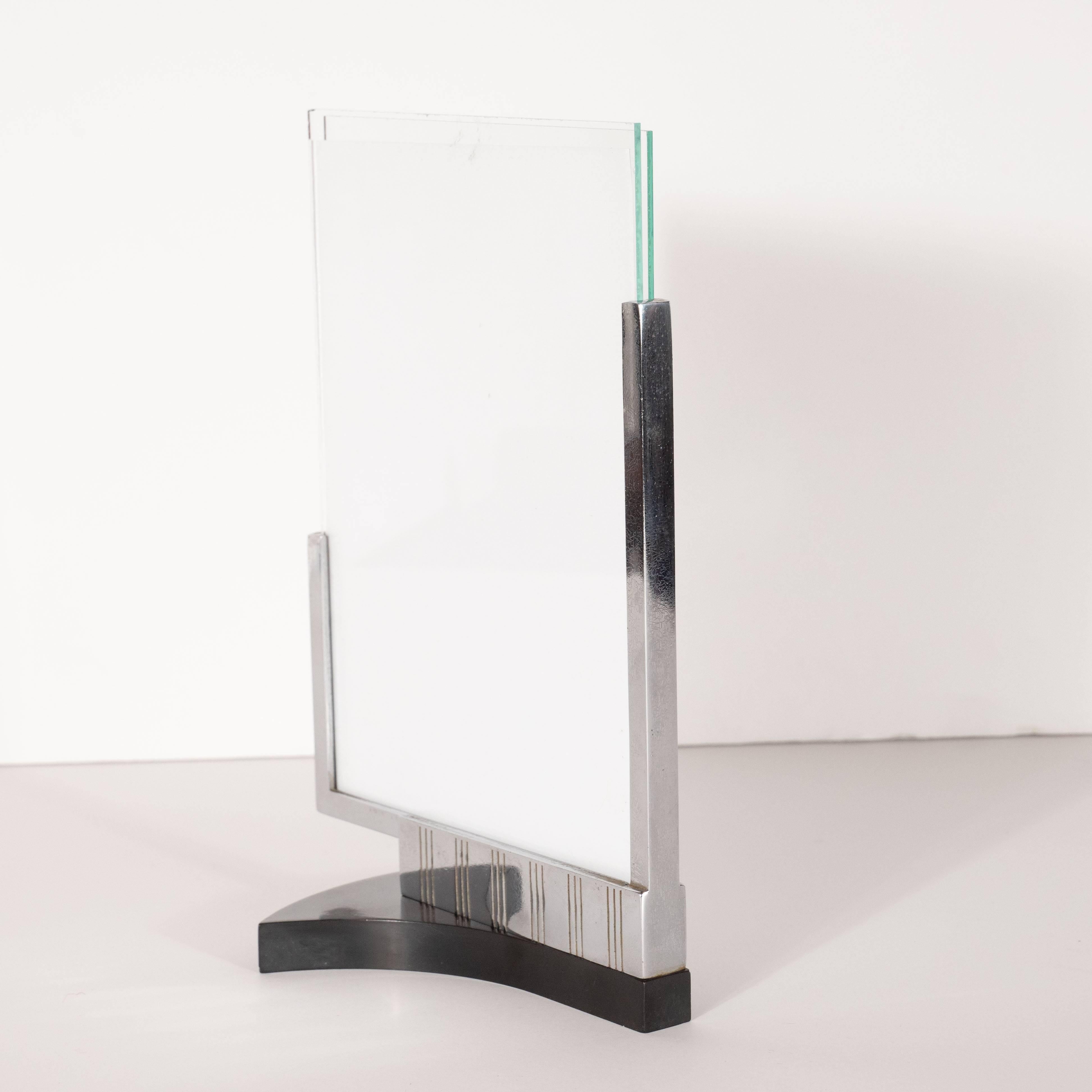 Mid-20th Century Art Deco Machine Age Chrome and Black Bakelite Picture Frame by Dura Frame