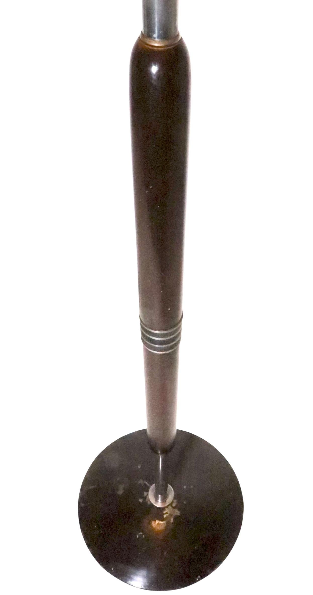 Art Deco Machine Age Chrome and Wood Floor Lamp after Rohde c. 1930's en vente 7