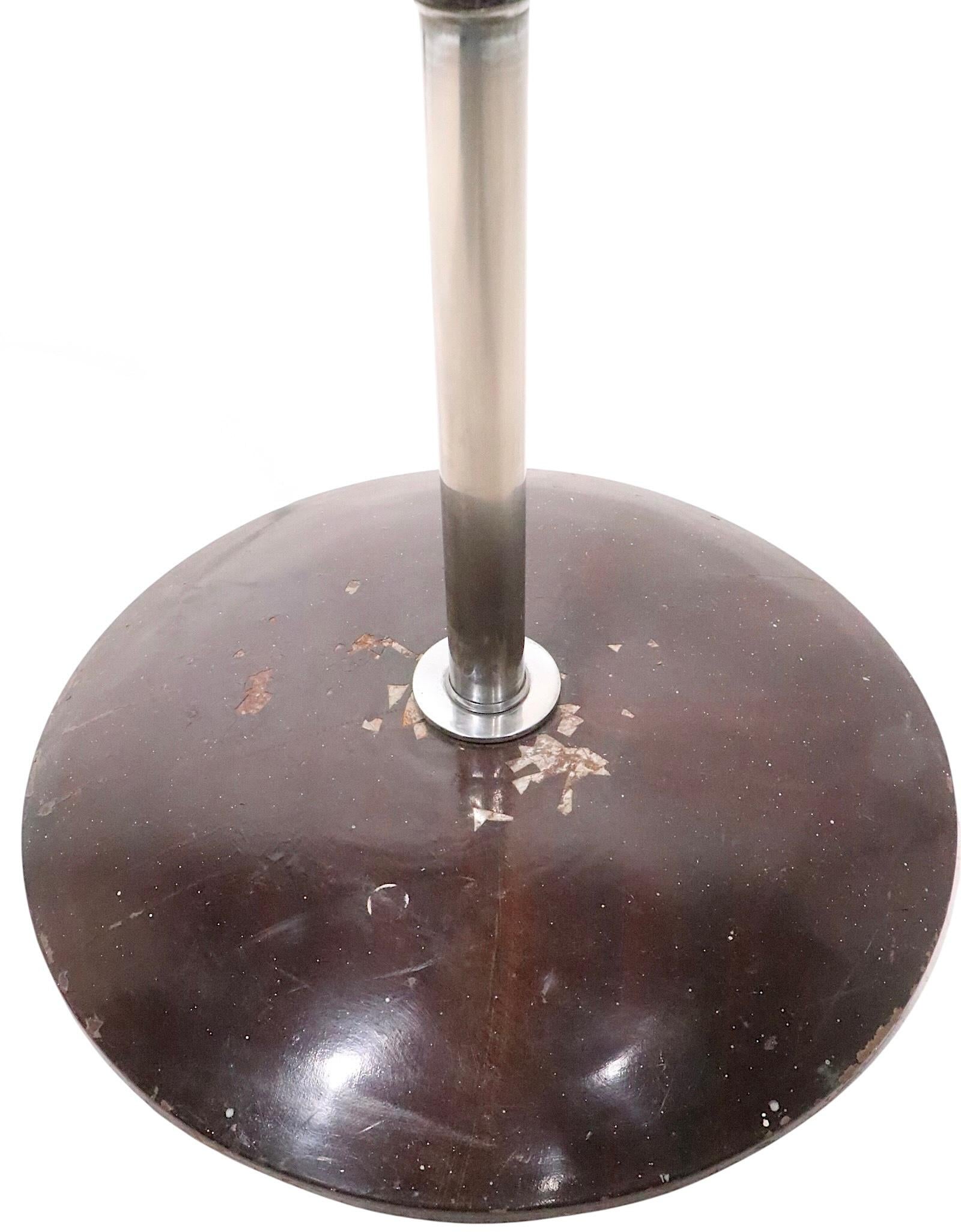 Art Deco Machine Age Chrome and Wood Floor Lamp after Rohde c. 1930's en vente 9