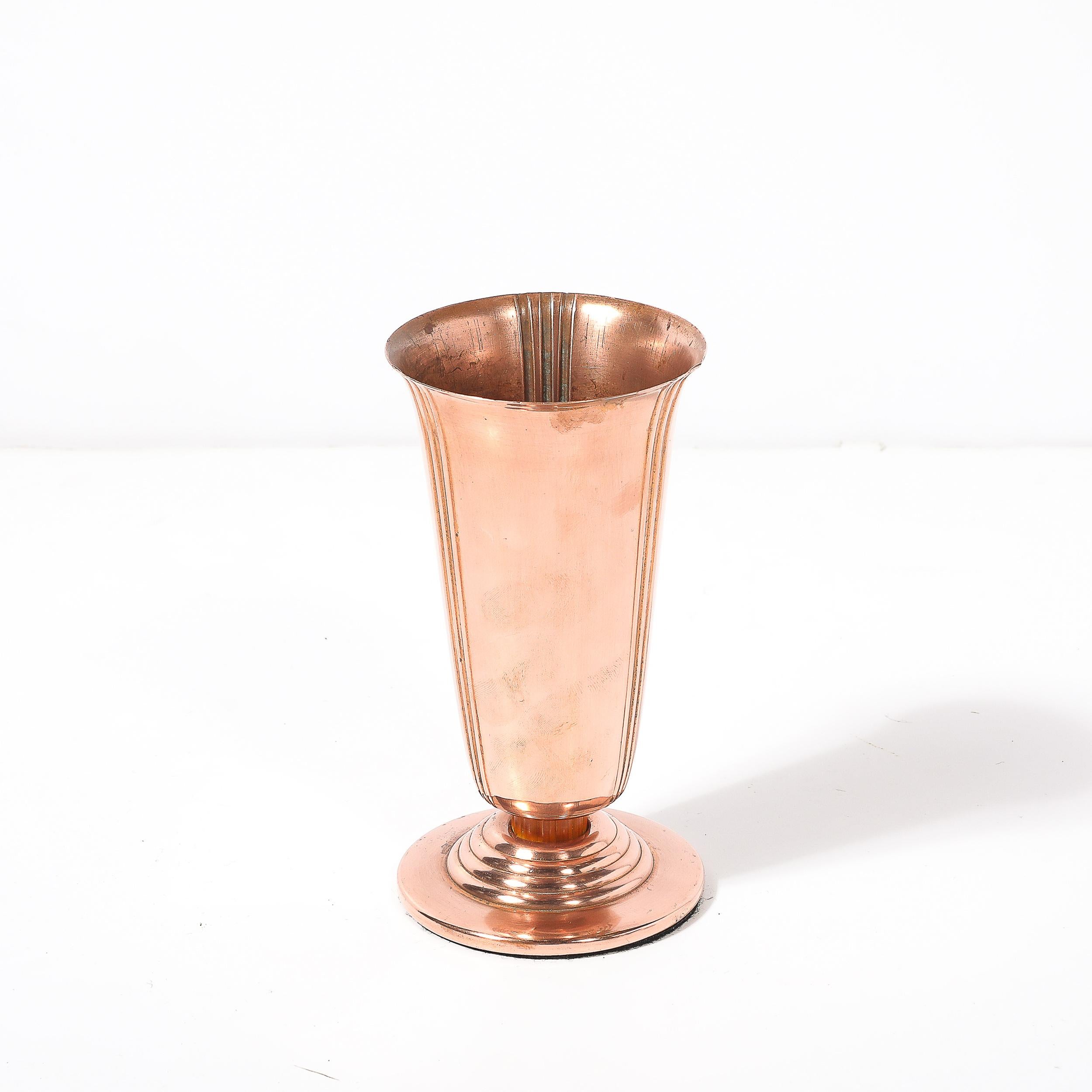 Vaso Art Déco in rame e bachelite 