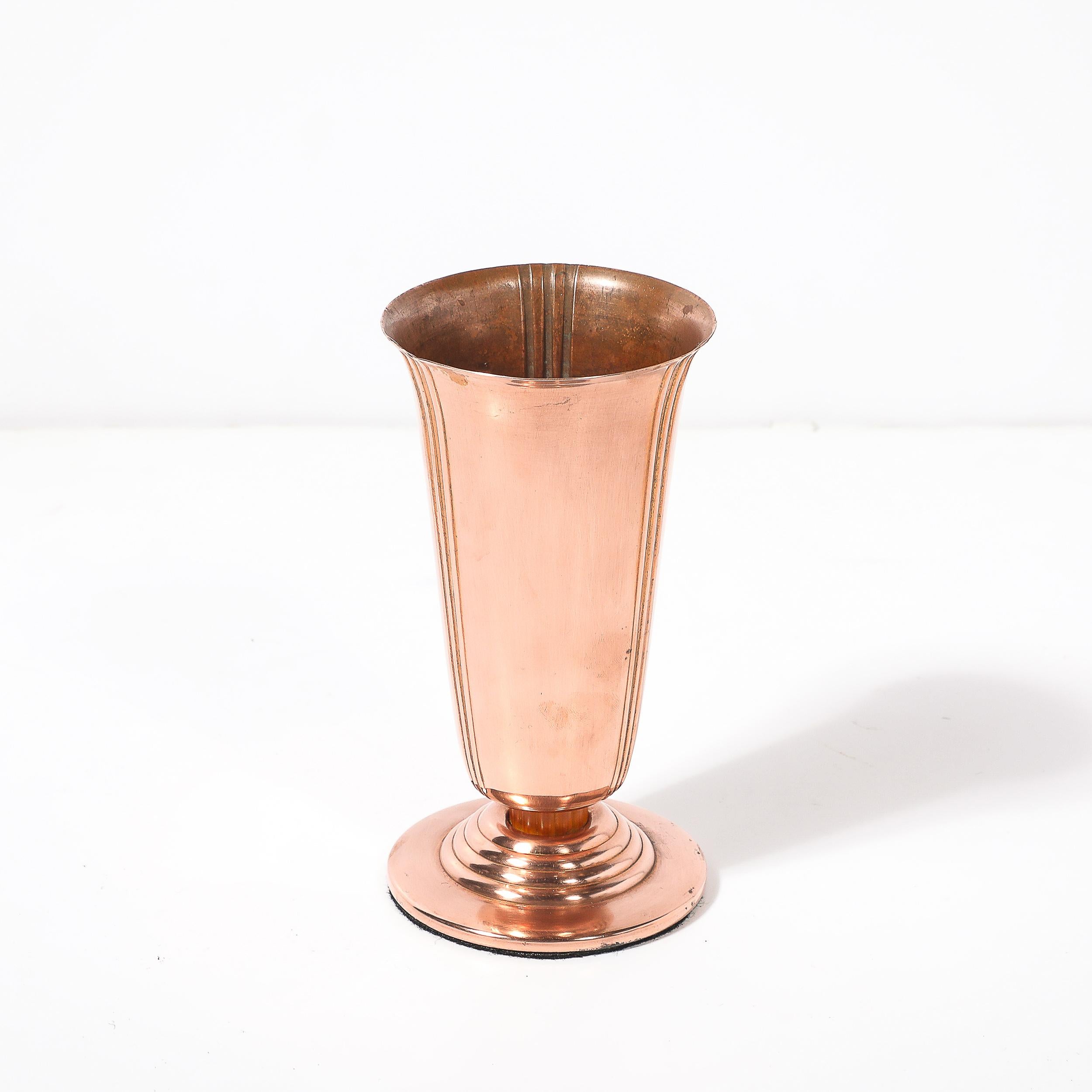 Vaso Art Déco in rame e bachelite 