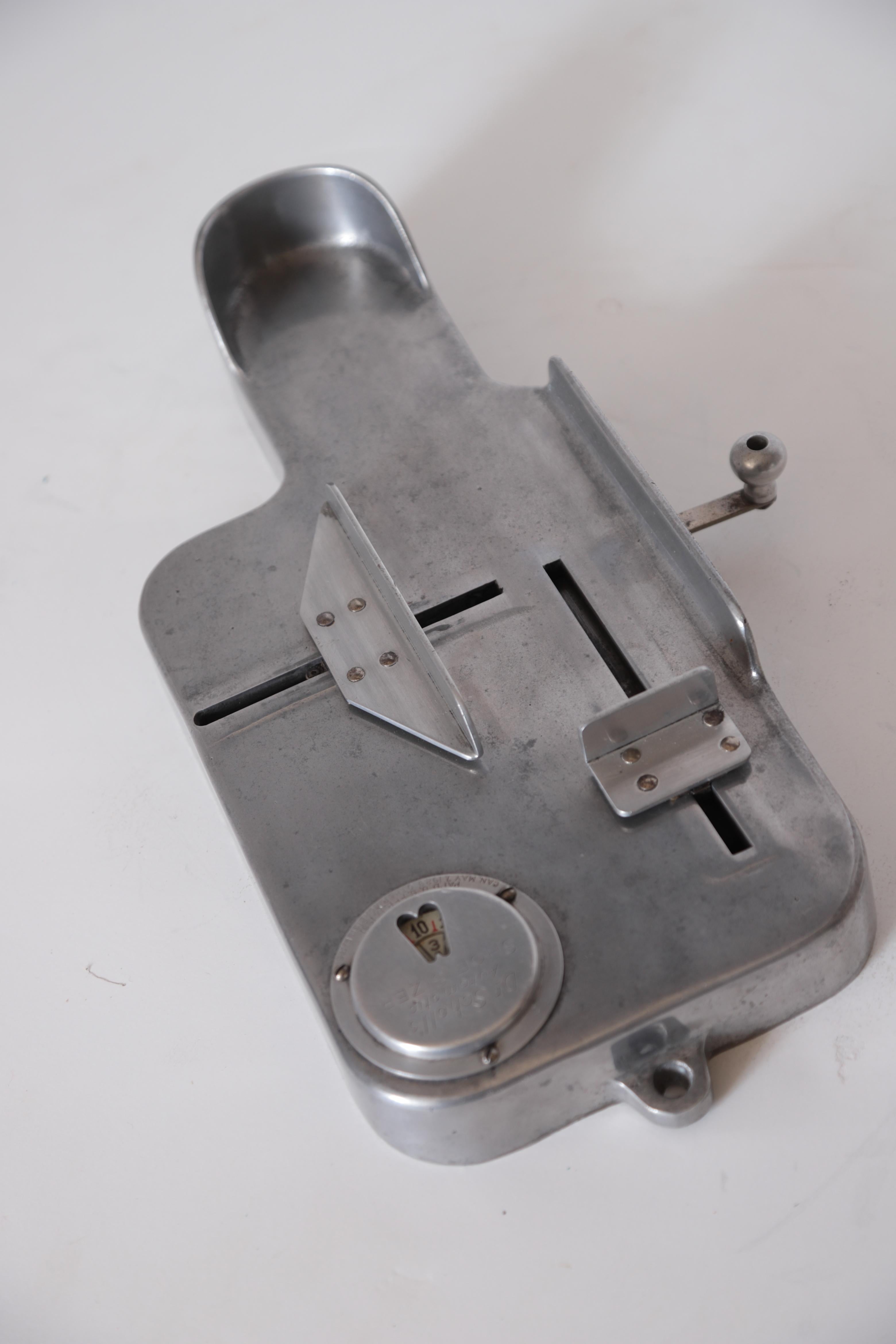 Art Deco Machine Age Industrial Design Patented Dr. Scholl's Shoe-Sizer Computer In Good Condition In Dallas, TX