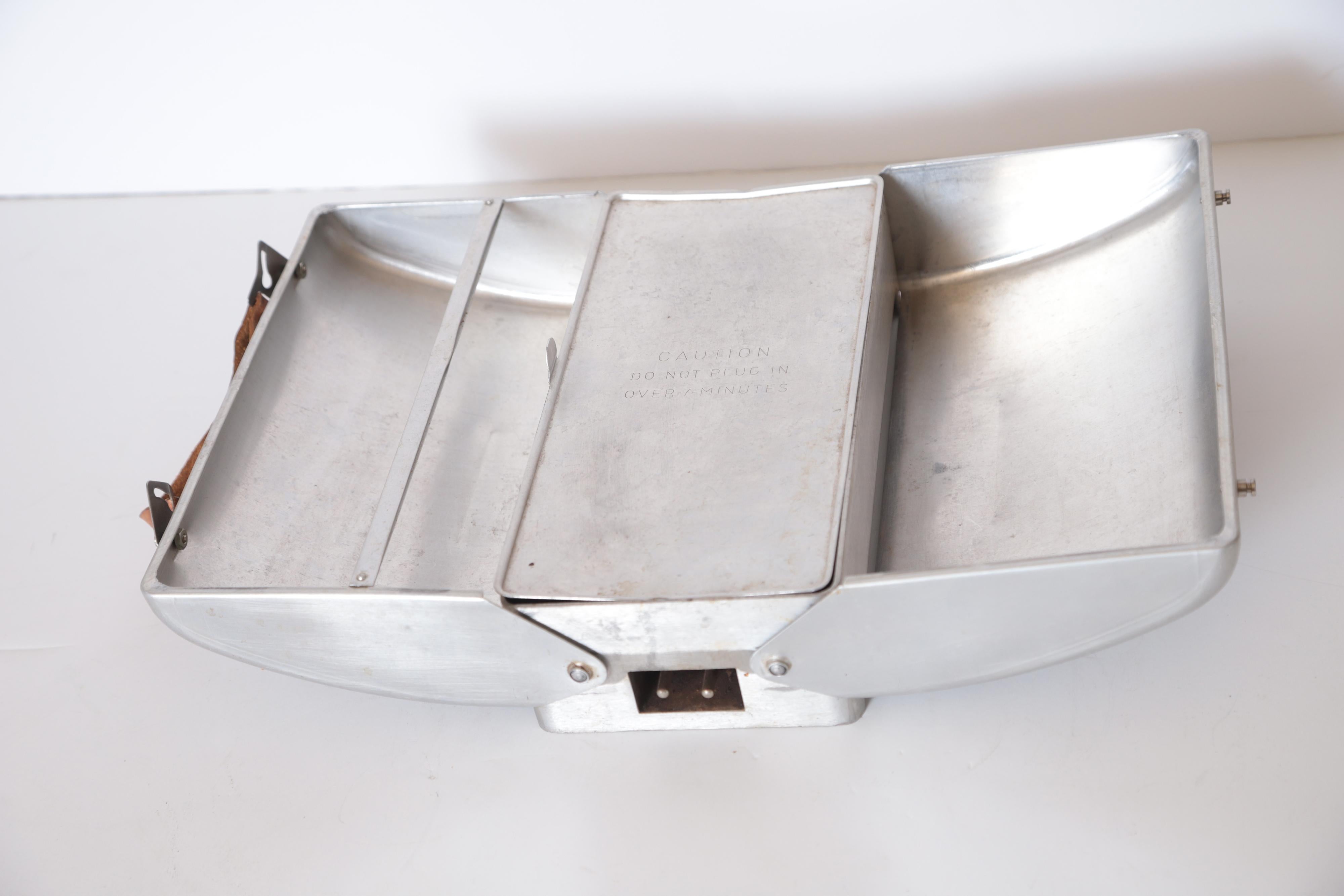 Art Deco Machine Age Industrial Design Thermette Hot Lunch Box by Privett Mfg. 2