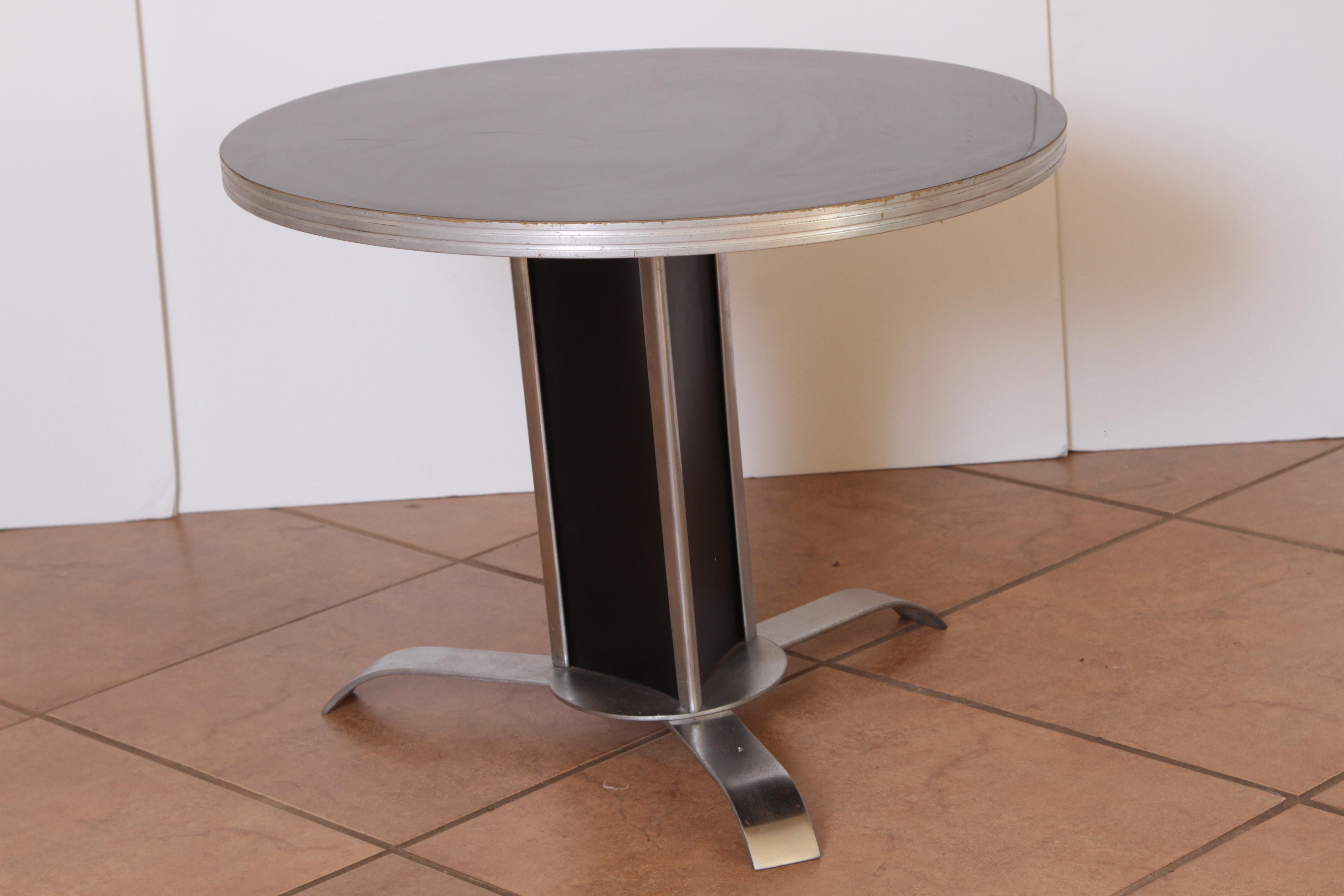 Art Deco Machine Age McKay Craft Occasional Cocktail Coffee Side Table For Sale 3