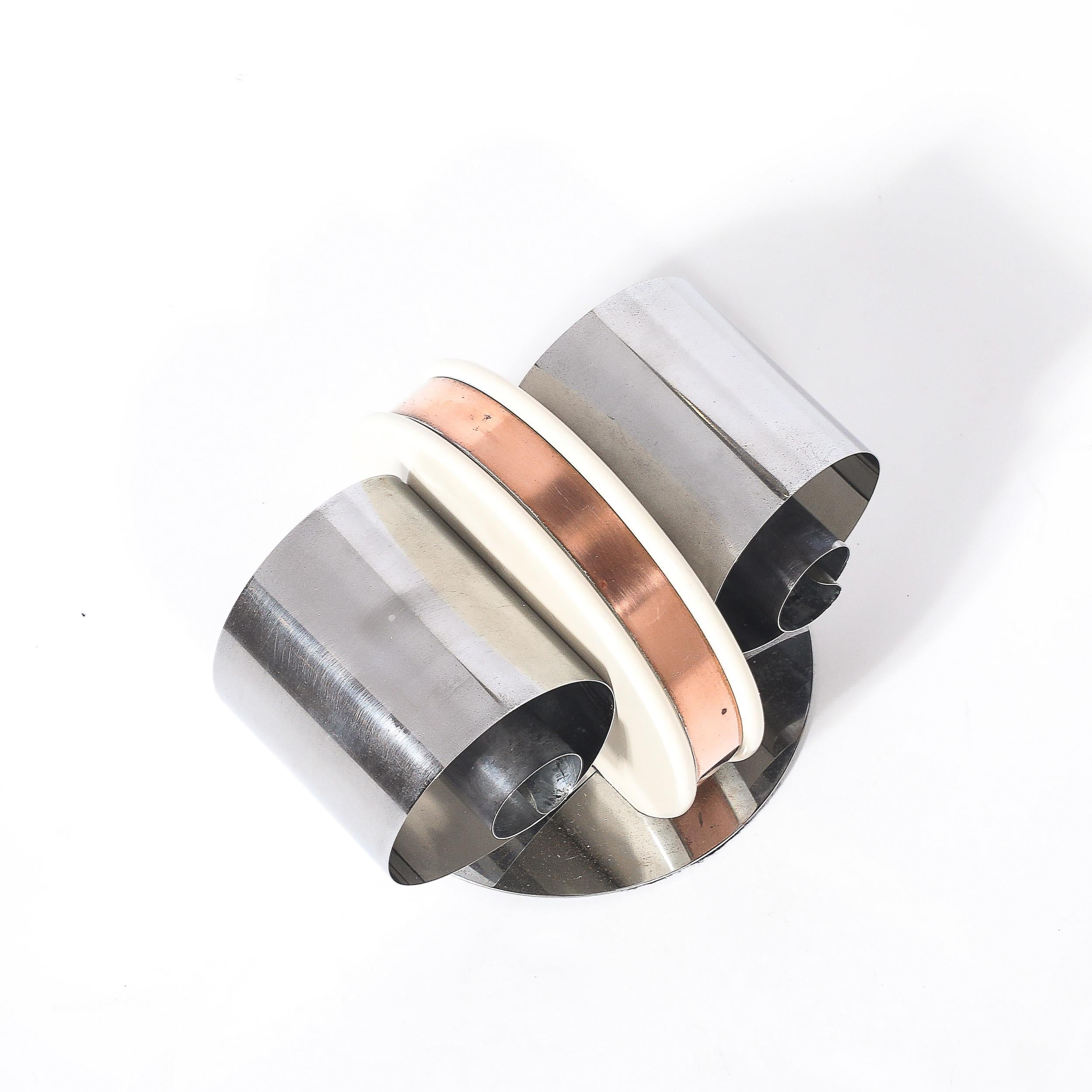 Art Deco Machine Age Paper/Book Holder in Spring Steel, Cream Enamel & Copper mediados del siglo XX en venta