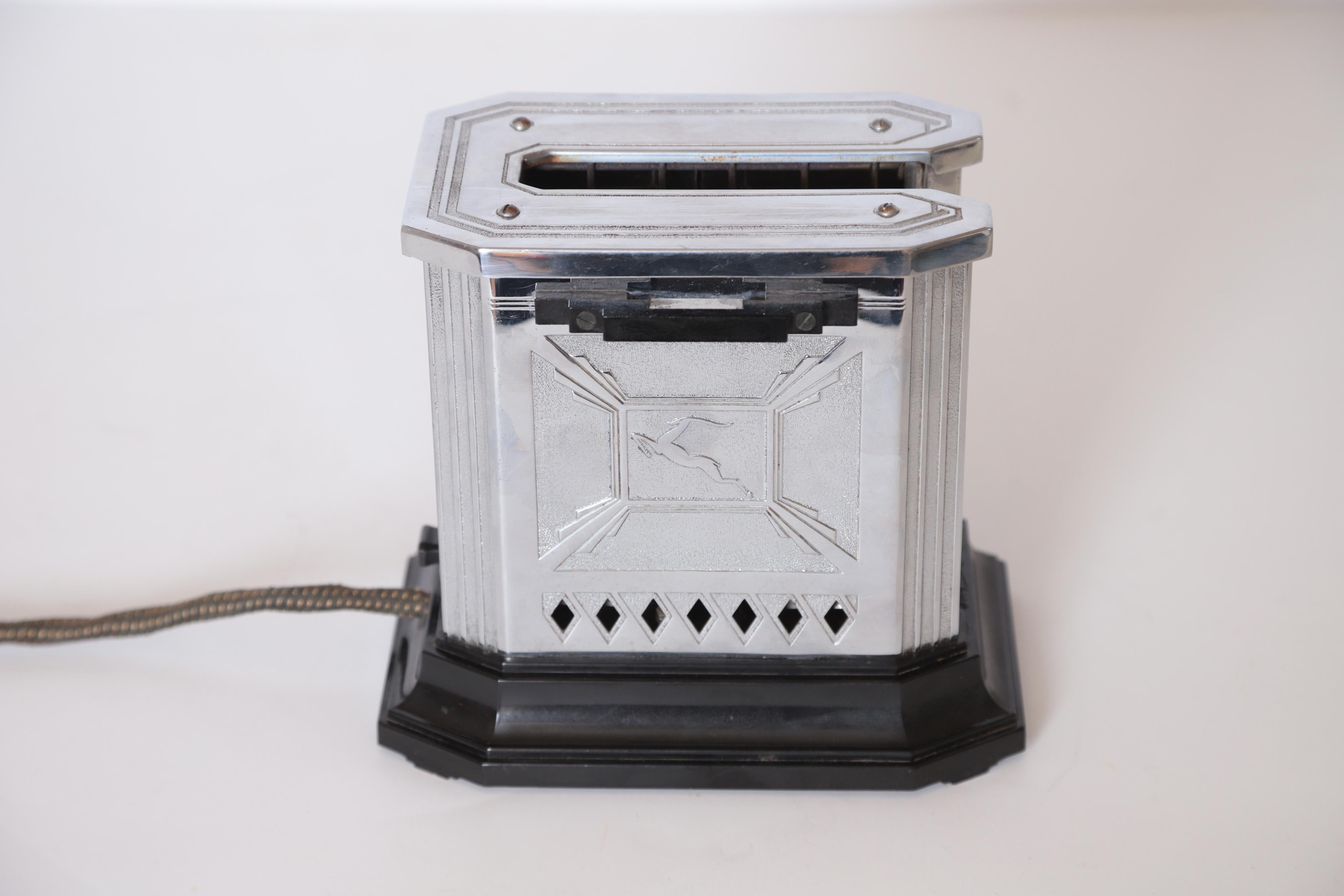 Chrome Art Deco Machine Age Raymond Patten Iconic Patented Skyscraper Hotpoint Toaster For Sale