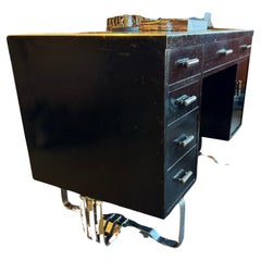 Art Deco / Machine Age Secrétaire , Bureau designé par Wolfgang Hoffmann / Howell