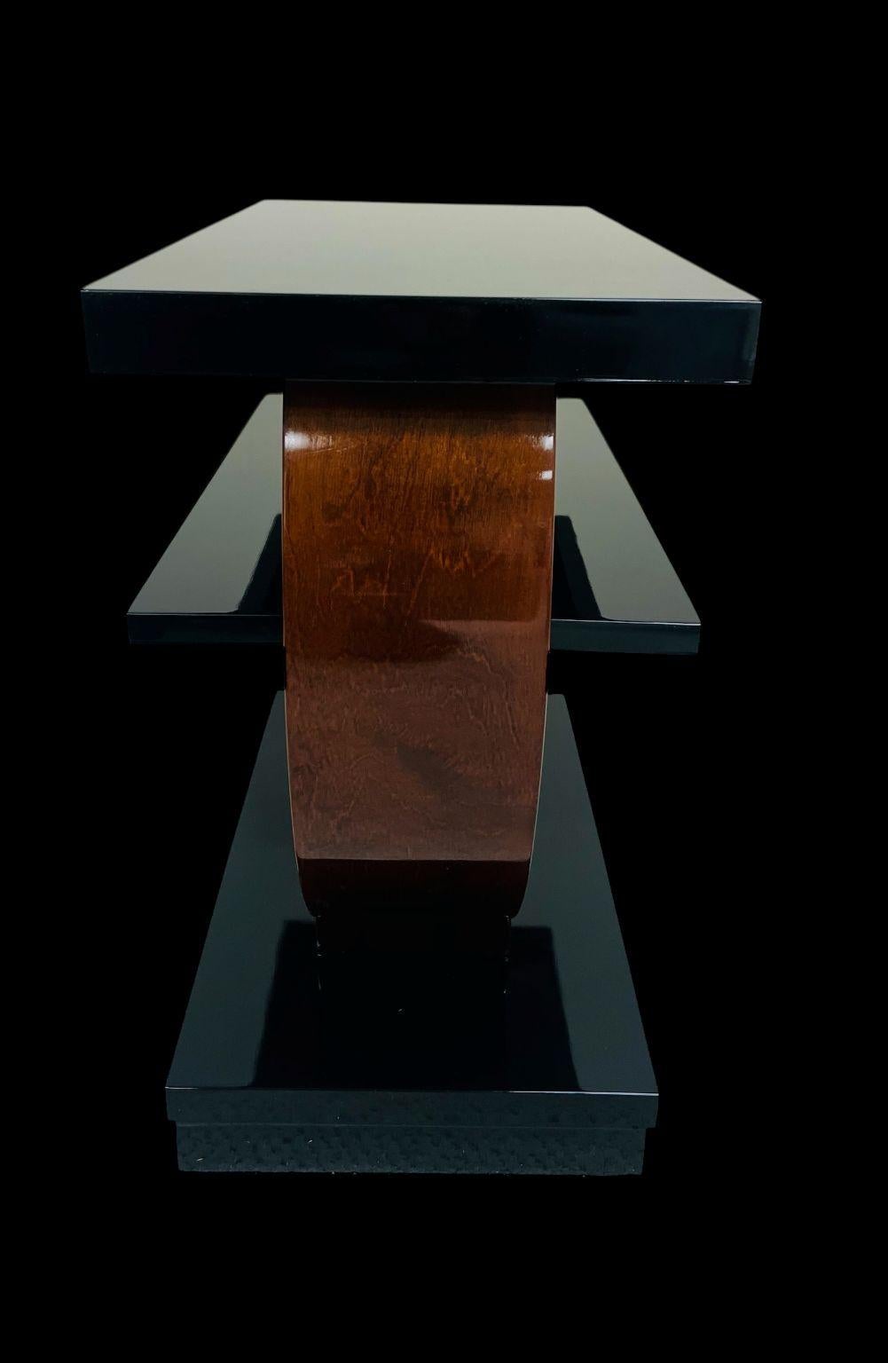 Ebony Art Deco Machine Age Side Table by Modernage Furniture Company, Circa 1930's