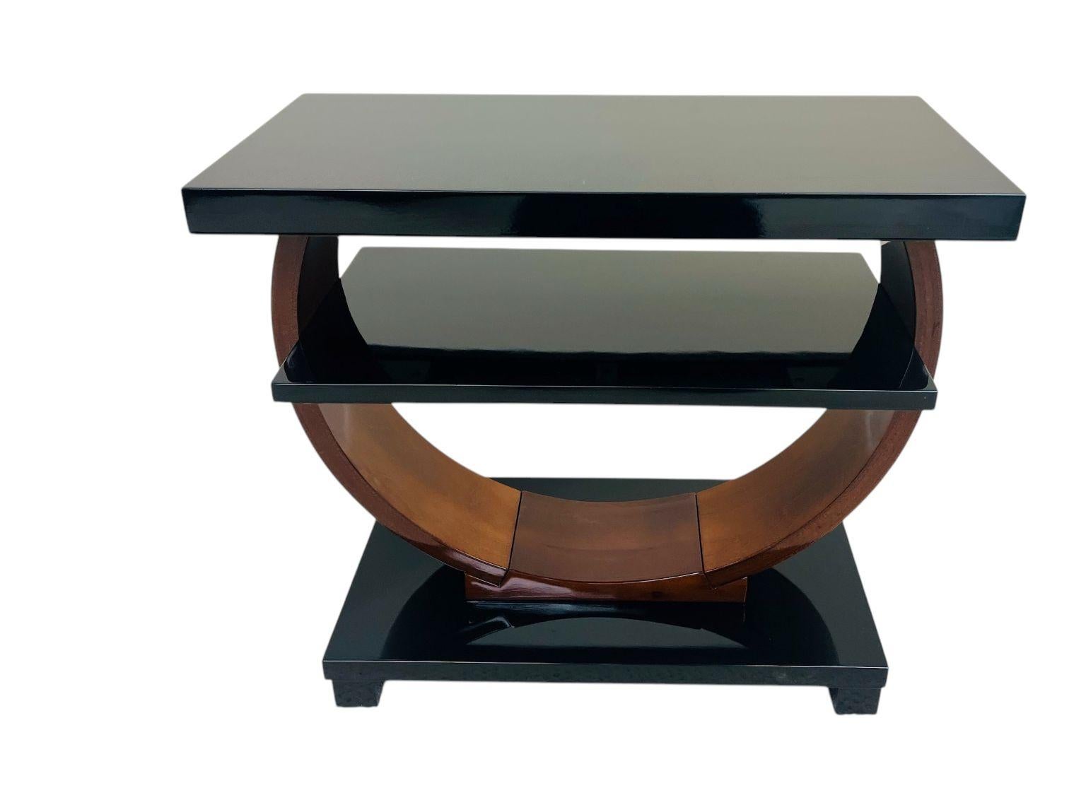 Art Deco Machine Age Side Table by Modernage Furniture Company, Circa 1930's 2