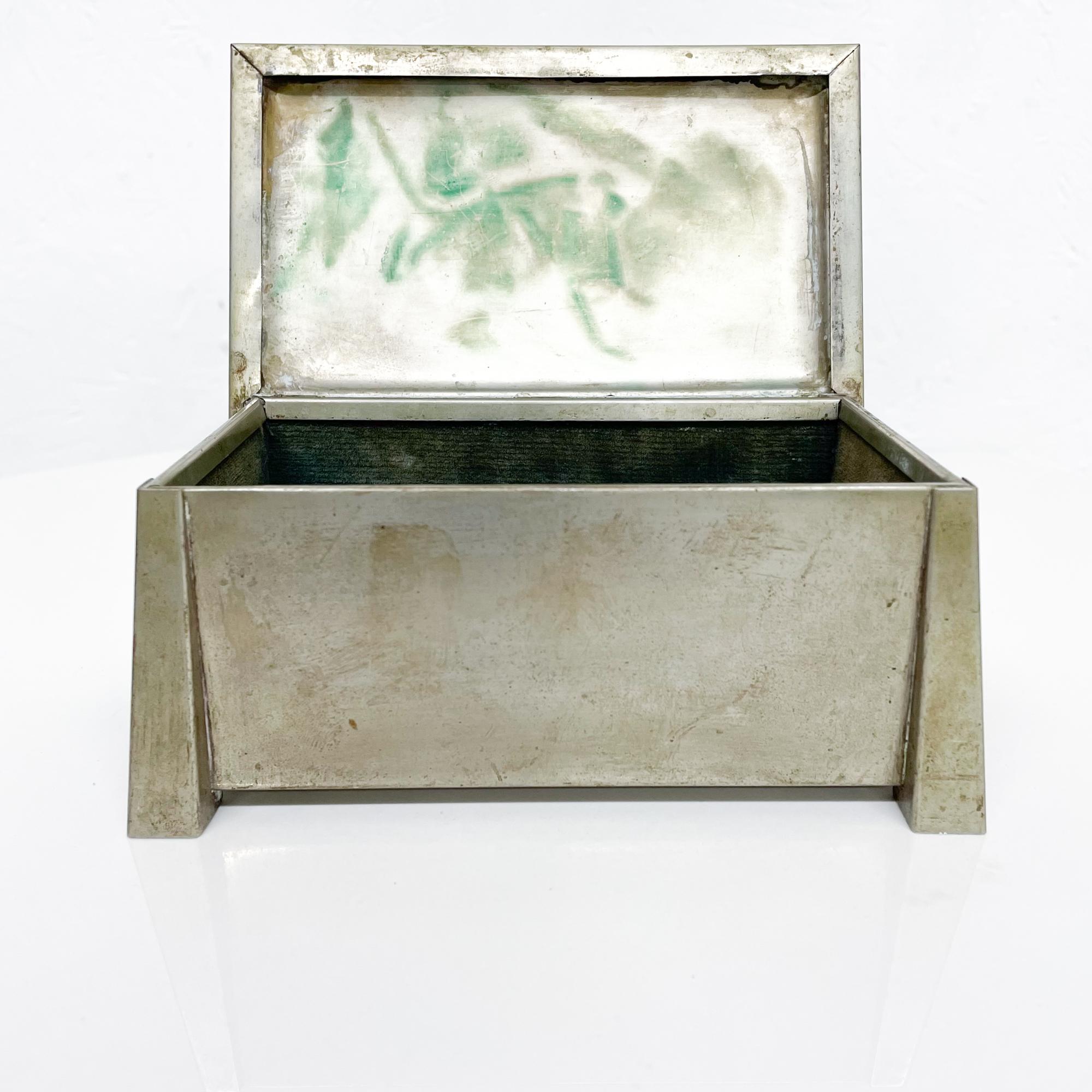 Art Deco Machine Age Silver Nickel Box by Fatima L&M T Co In Fair Condition In Chula Vista, CA