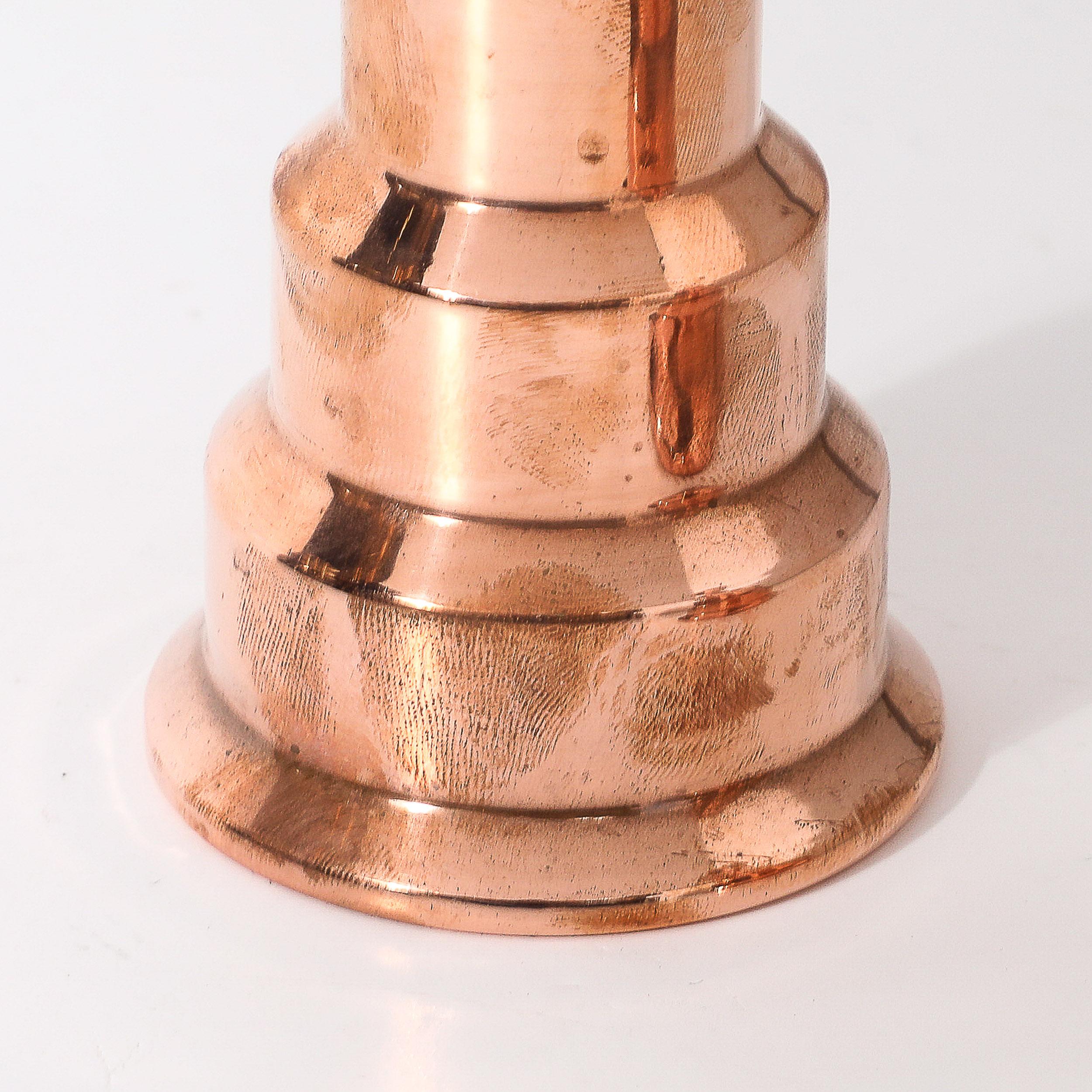 Rame Art Deco Machine Age Skyscraper Style Candleholders in Copper signed Revere in vendita