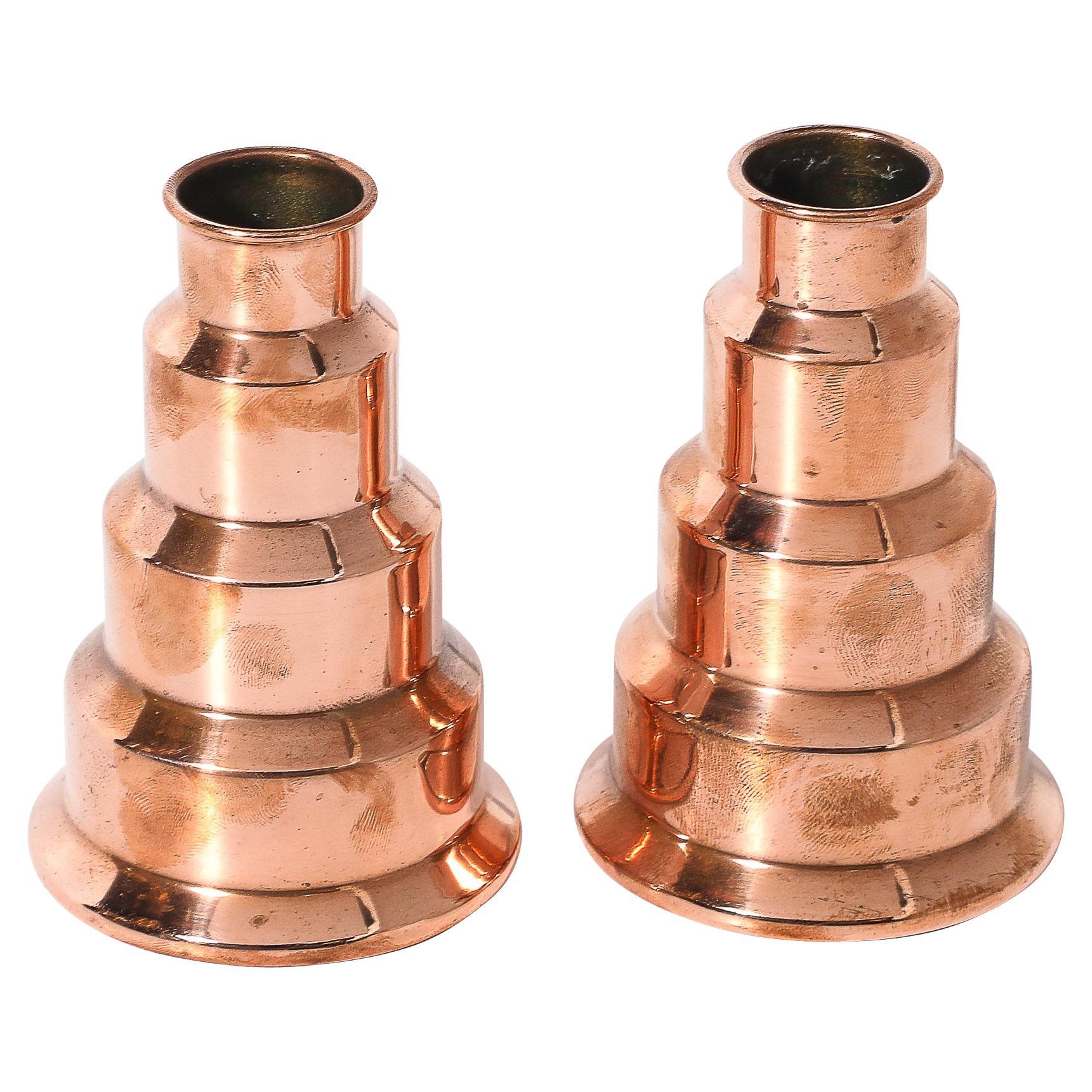 Art Deco Machine Age Skyscraper Style Candleholders in Copper signed Revere in vendita