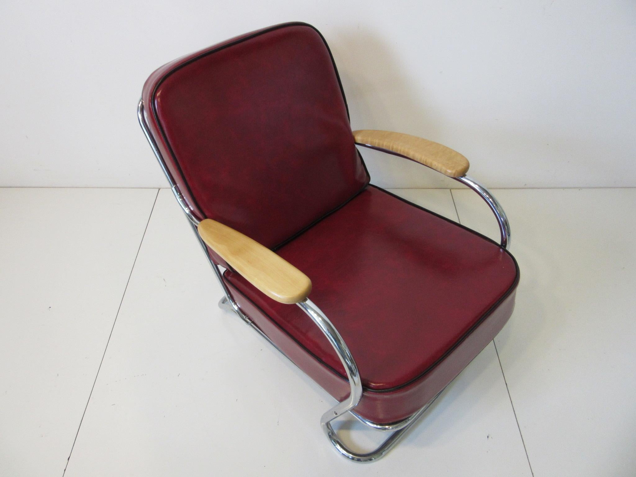 20th Century Art Deco / Machine Age Smaller Lounge Chair in the Style of Howell and Hoffmann
