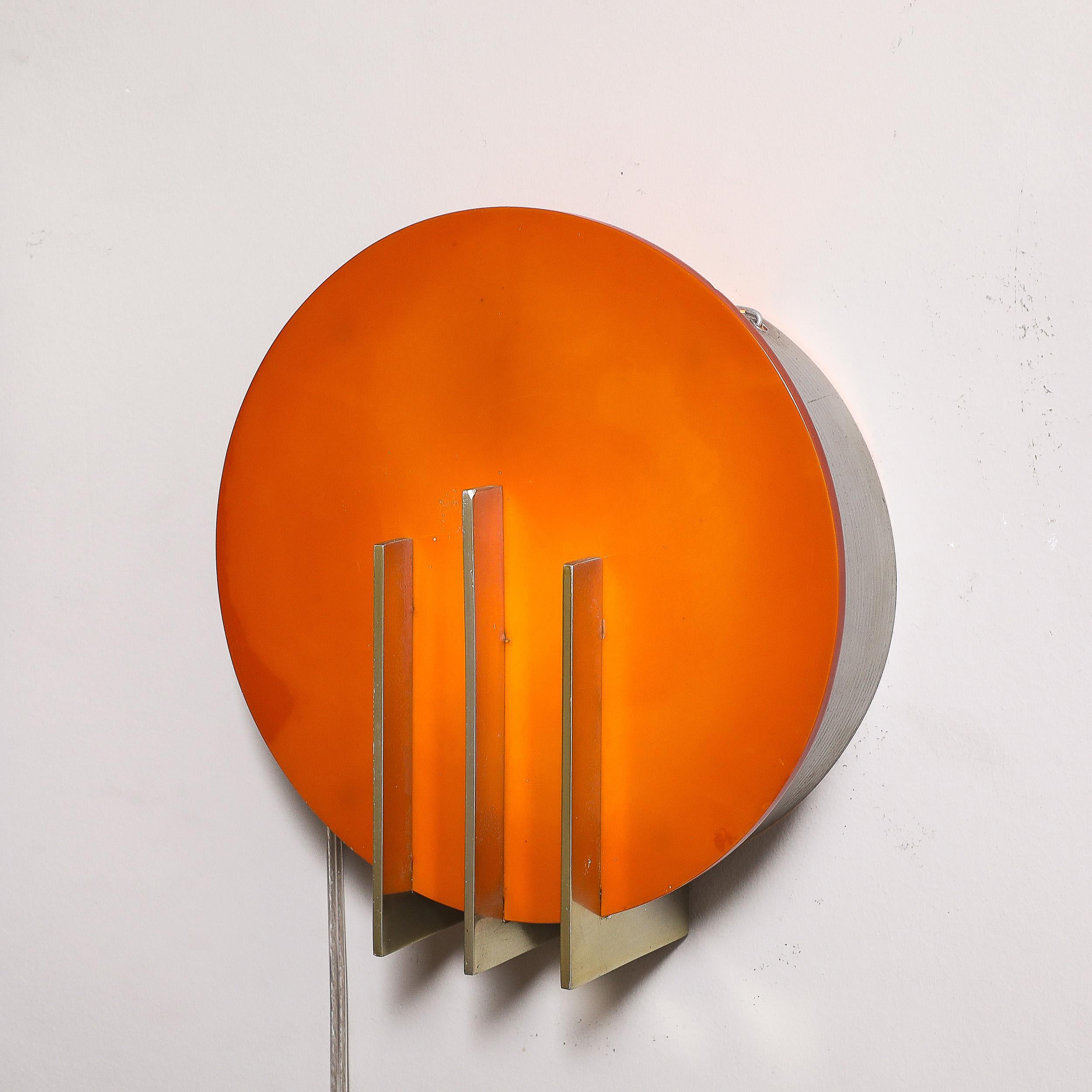 Art Deco Machin Alter geräuchert Bernstein Bakelit & gebürstetem Aluminium Wandleuchter (amerikanisch) im Angebot