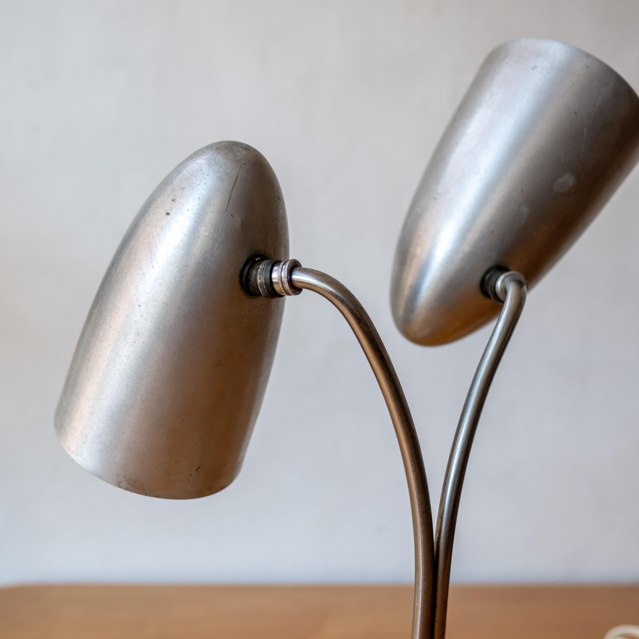 American Art Deco Machine Age Spun Aluminum Dual Bullet Desk Lamp 1940s For Sale