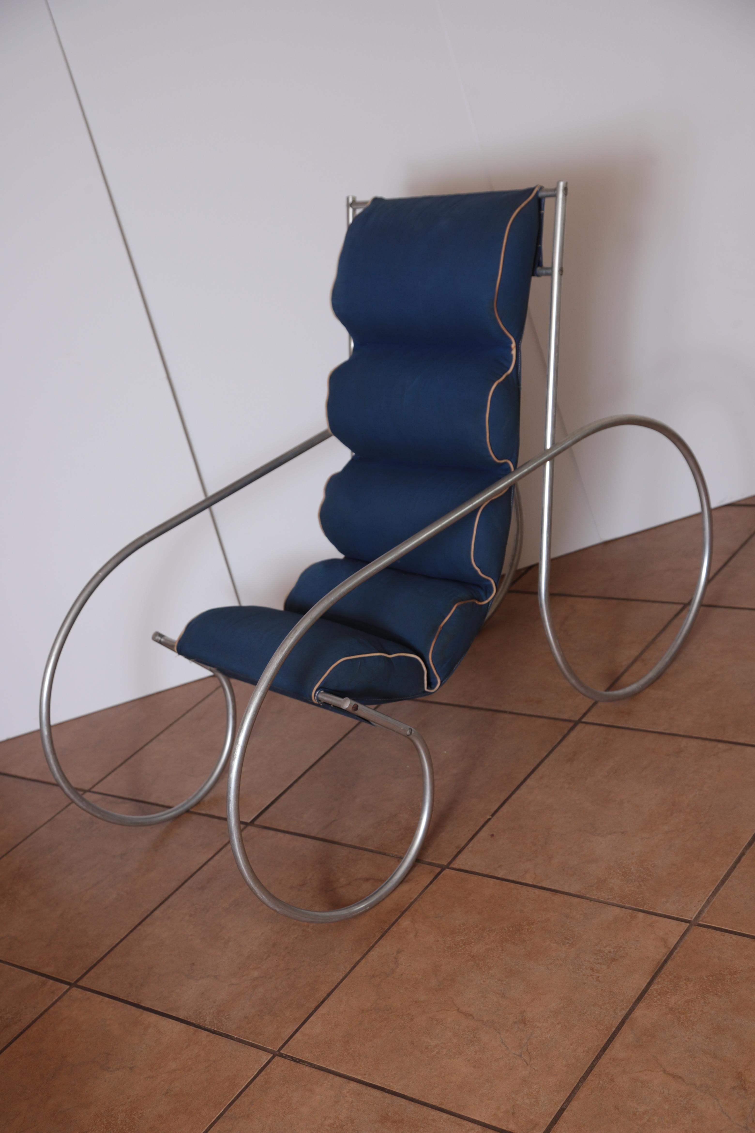 Art Deco Machine Age Streamline Indoor / Outdoor Tubular Aluminum Lounge Chair For Sale 2
