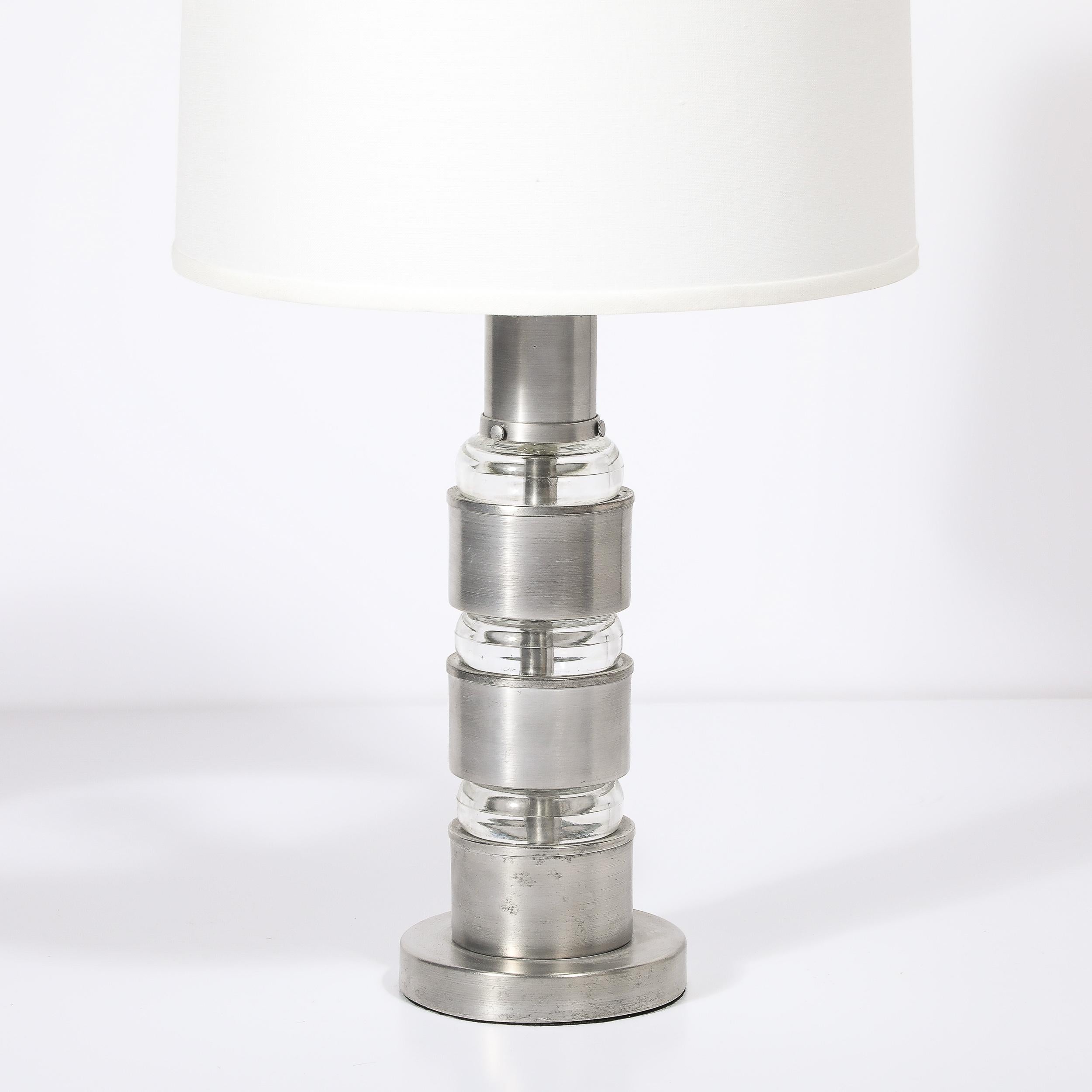 Art-Déco-Tischlampen aus gebürstetem Aluminium und Glas von Russell Wright, Maschinenzeitalter (Art déco) im Angebot