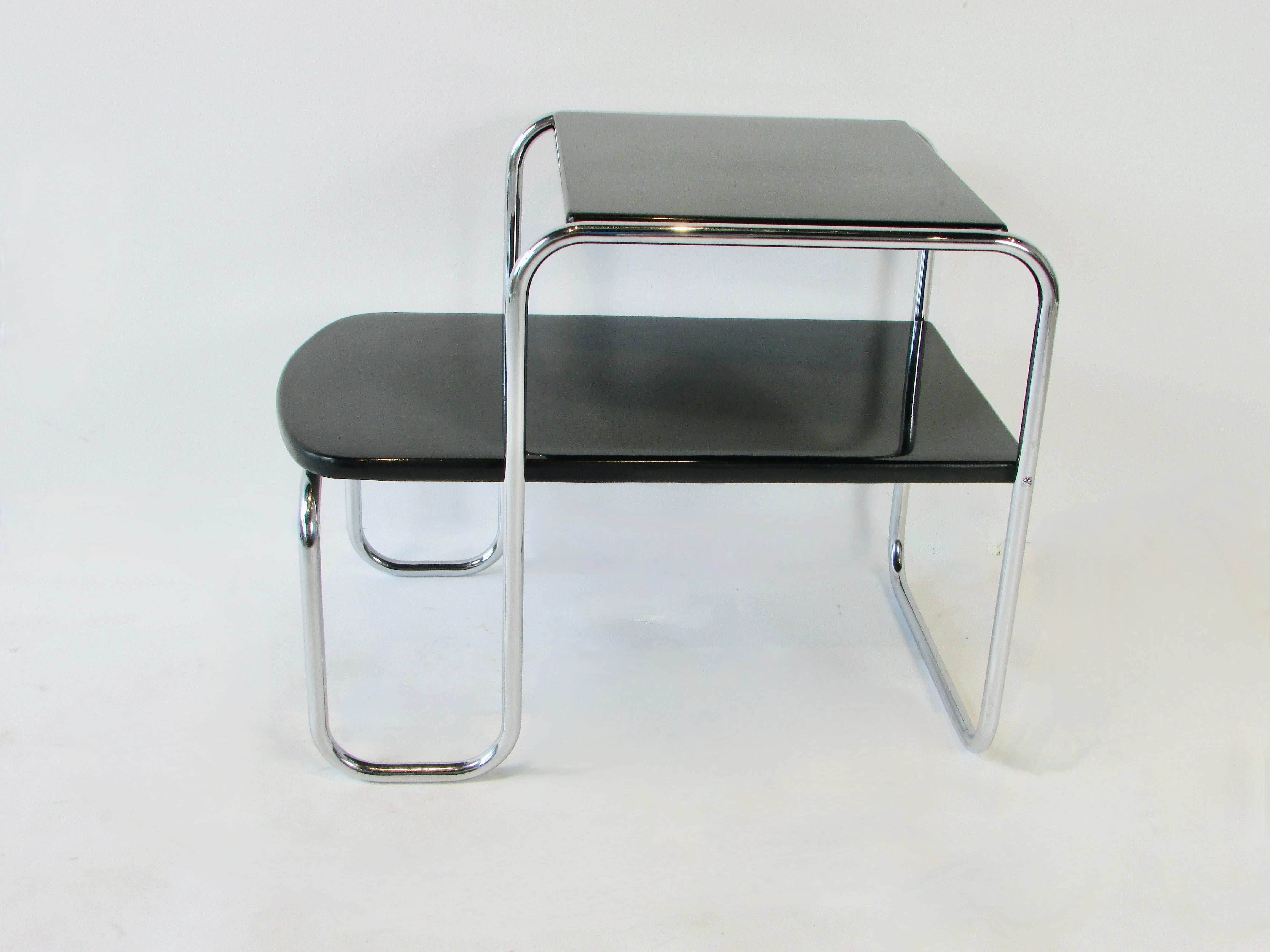 Art Deco Machine Age Tubular Chrome with Black Lacquered Wood Side Table For Sale 2